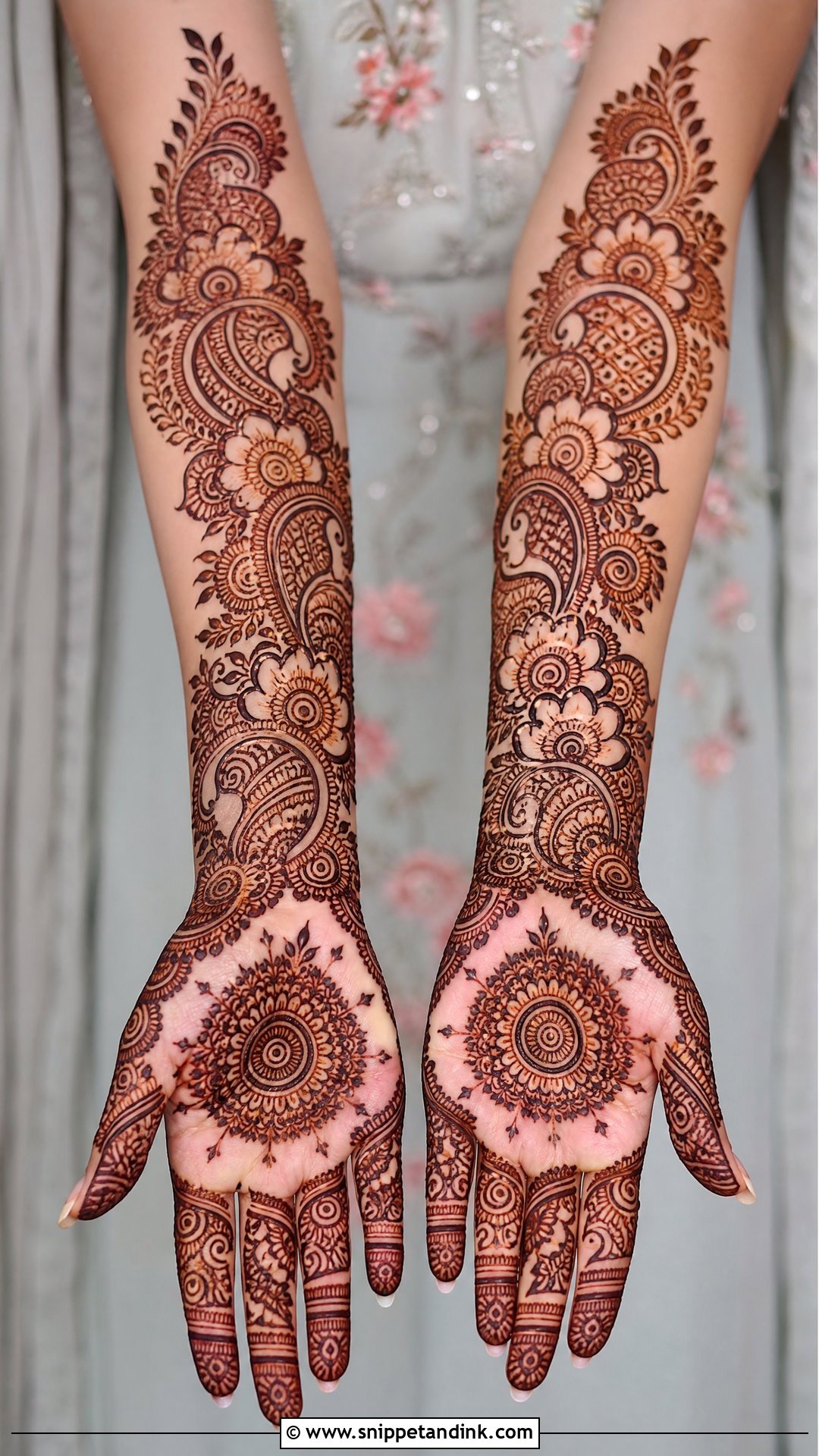 Indo Arabic Bridal Mehndi Design - Snippet and Ink - 30 Unique Bridal Mehndi Designs 2025