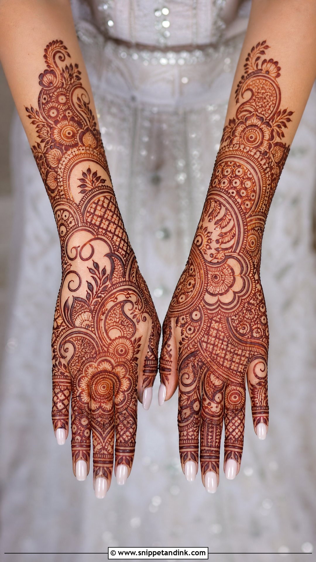 Indo Arabic Bridal Mehndi Design - Snippet and Ink - 20 Bridal Mehndi Designs Brides