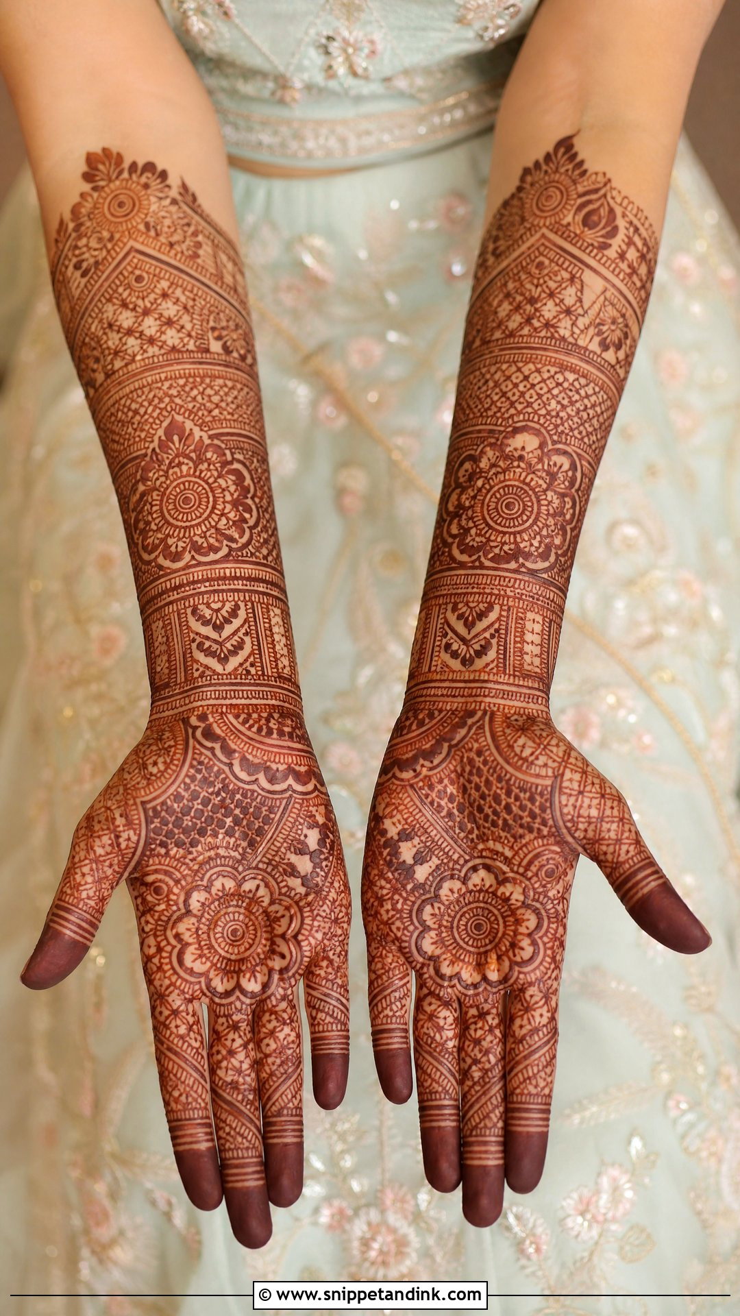 Indo Arabic Bridal Mehndi For Pastel Lehenga - Snippet and Ink - 20 Bridal Mehndi Designs Dress