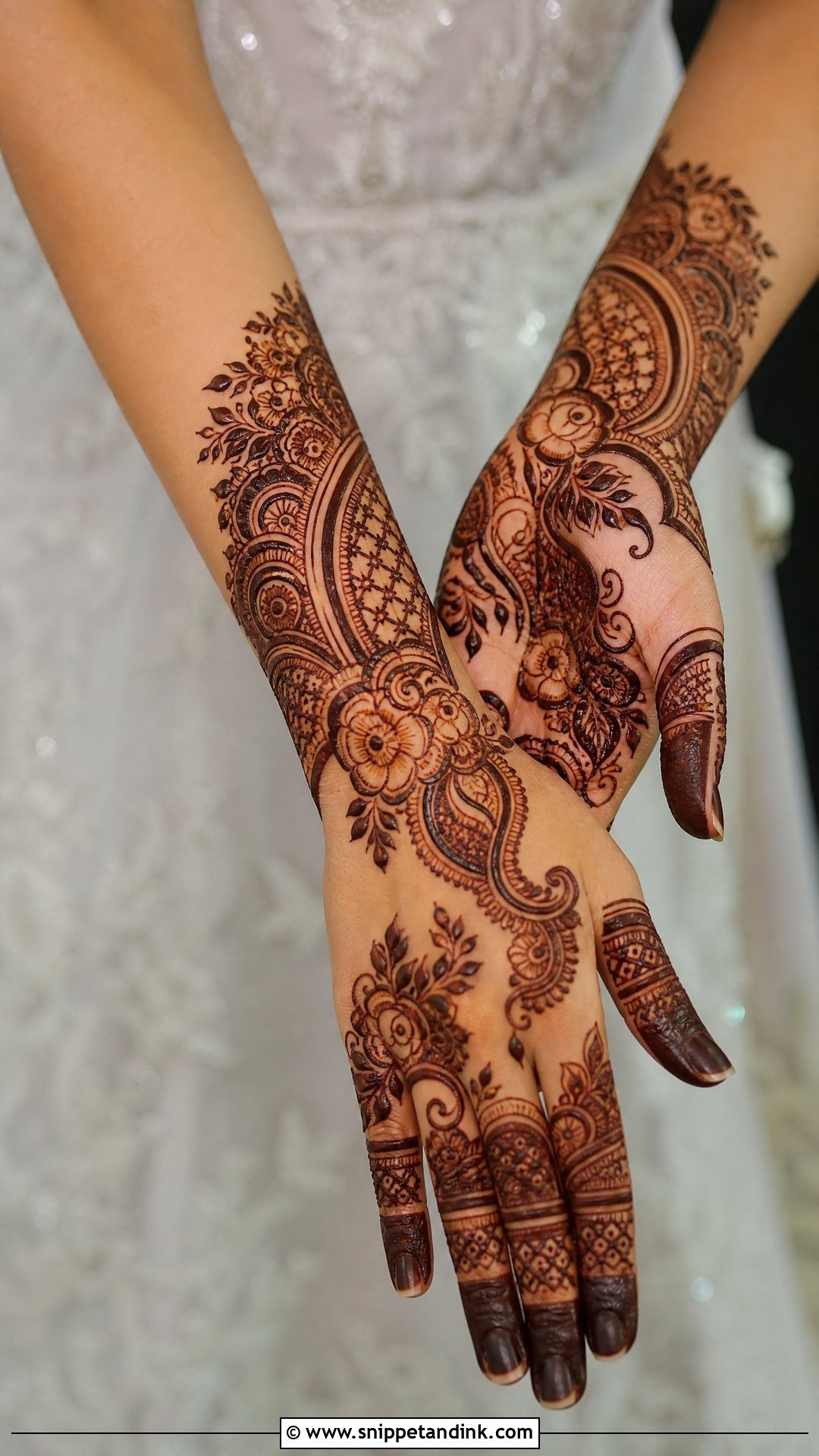 Indo Arabic Engagement Mehndi Design - Snippet and Ink - 20 Latest Mehndi Designs for Engagement