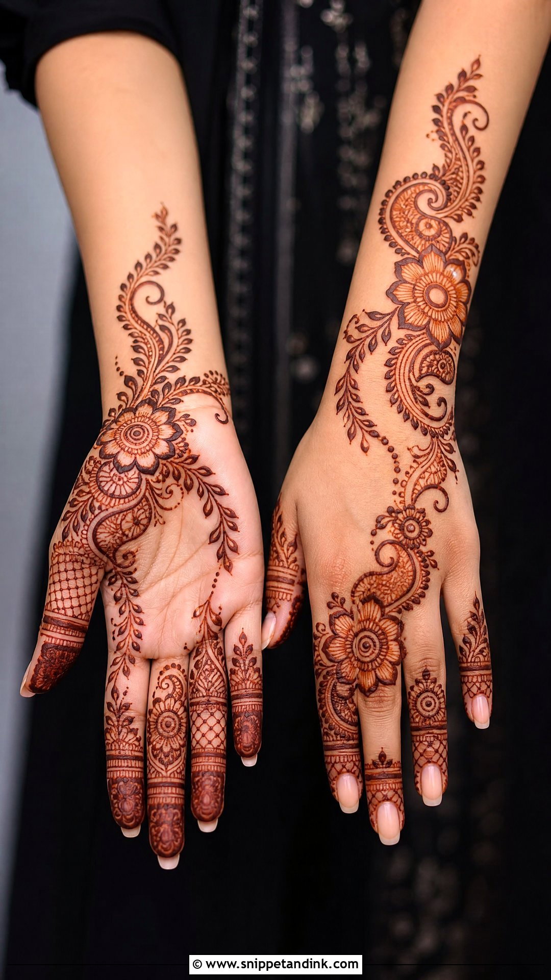 Indo Arabic Finger Bridal Mehndi Design - Snippet and Ink - 20 Bridal Finger Mehndi Designs