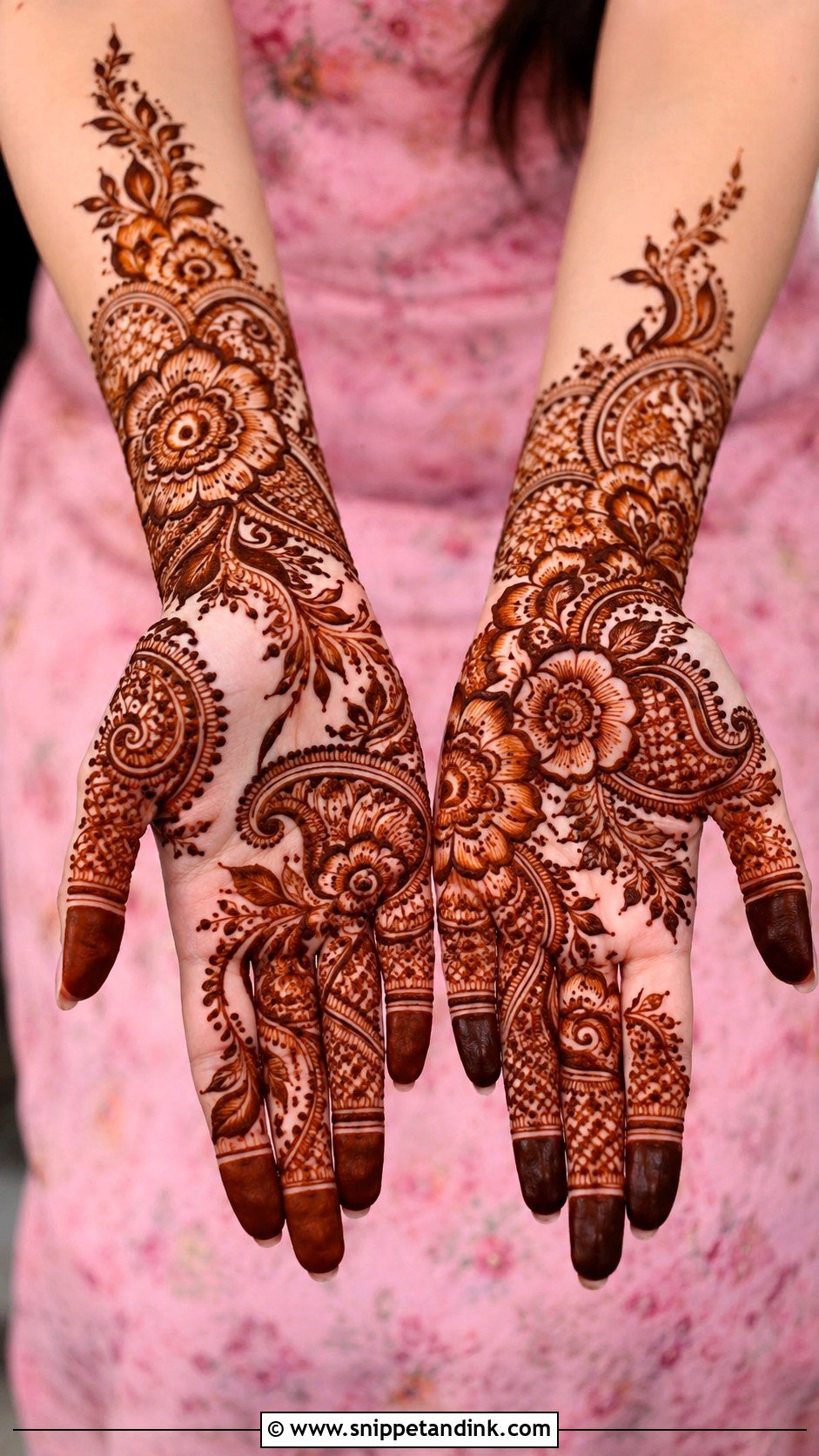Indo Arabic Front Hand Mehndi Design - Snippet and Ink - 35 Beautiful Front Hand Mehndi Design Ideas