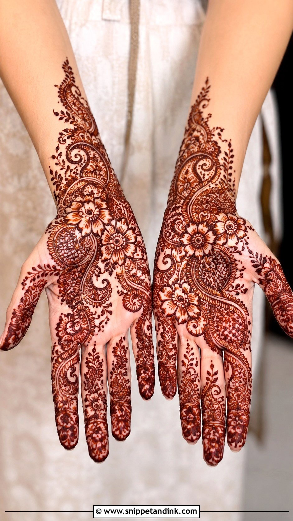 Indo Arabic Front Hand Mehndi Design - Snippet and Ink - 35 Front Hand Mehndi Designs