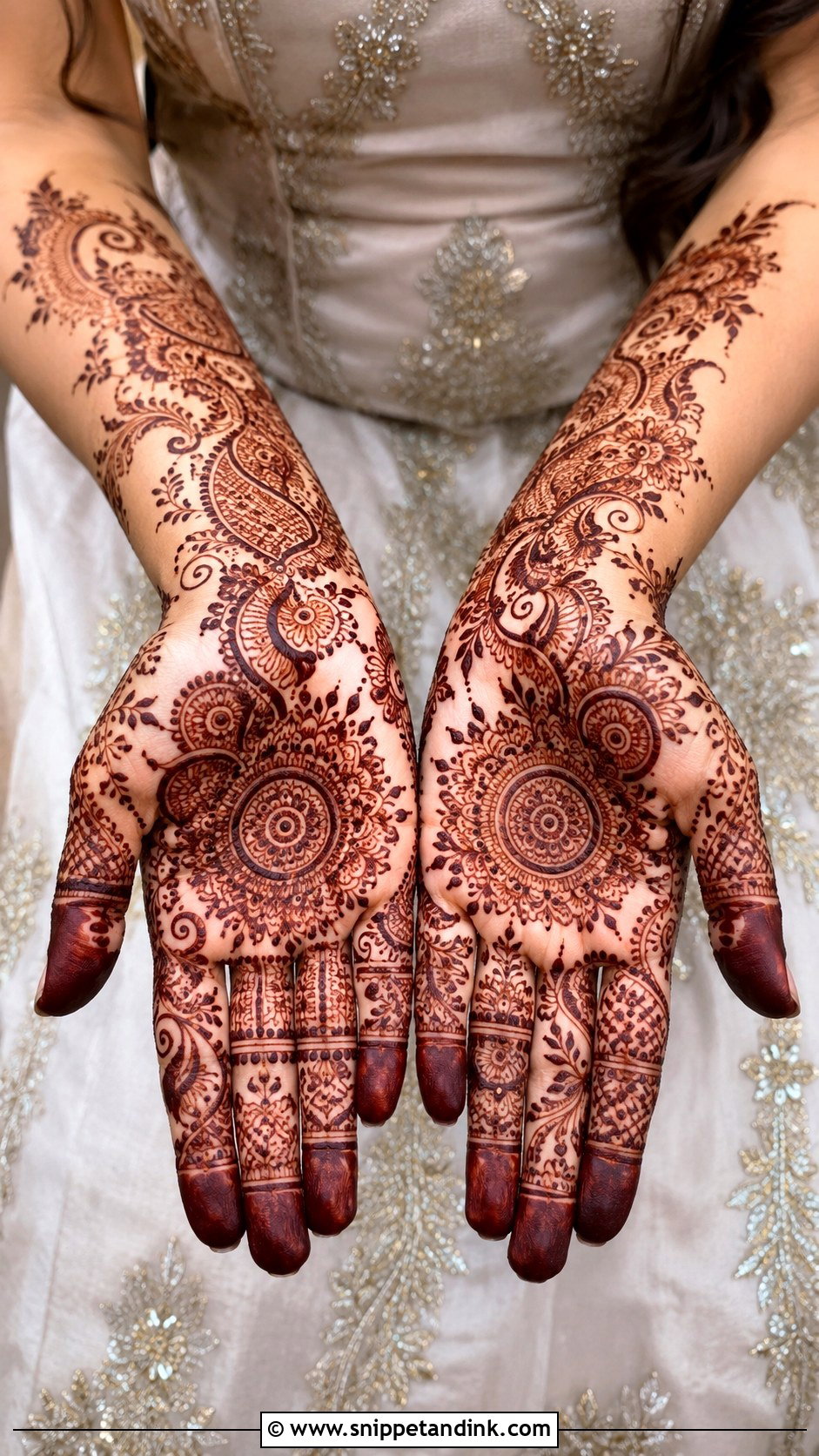 Indo Arabic Indian Mehndi Design - Snippet and Ink - 35 Indian Mehndi Designs