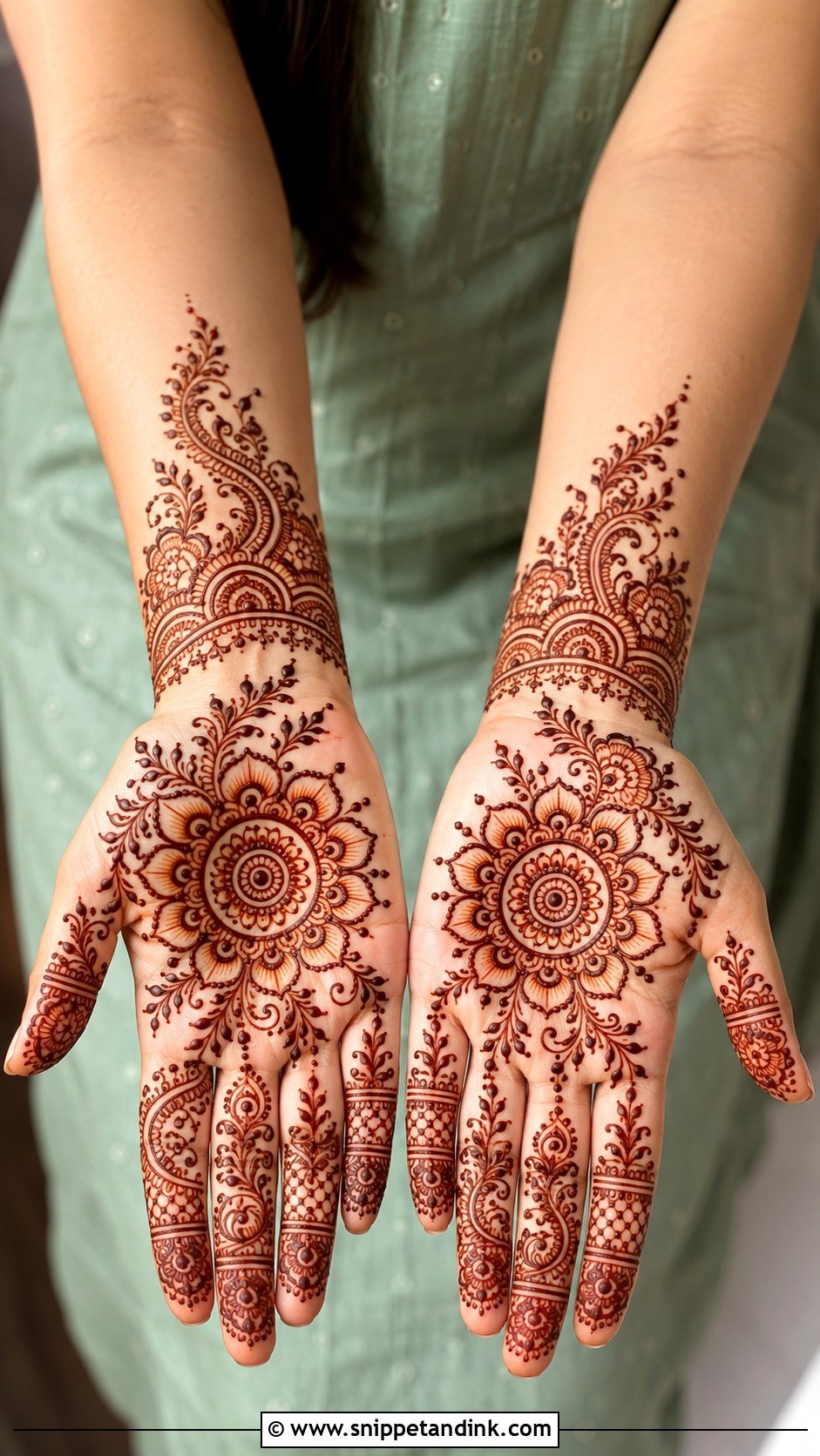 Indo Arabic Mandala Mehndi - Snippet and Ink - 30 New Unique Mehndi Designs