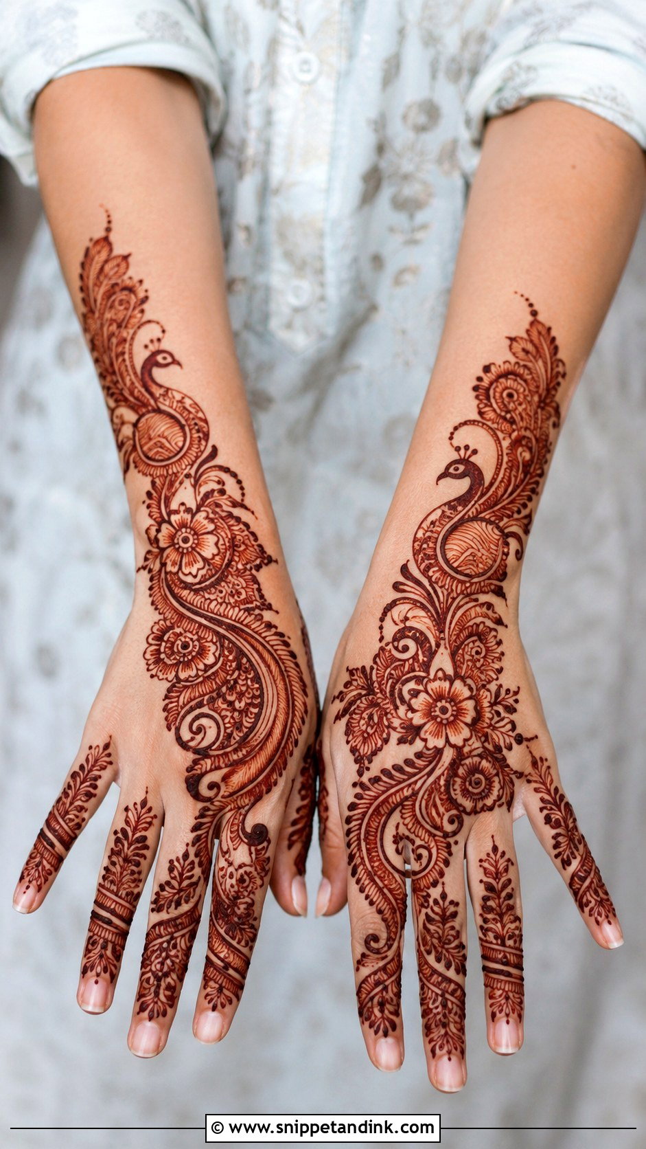 Indo Arabic Peacock Mehndi Design - Snippet and Ink - 35 Peacock Mehndi Designs