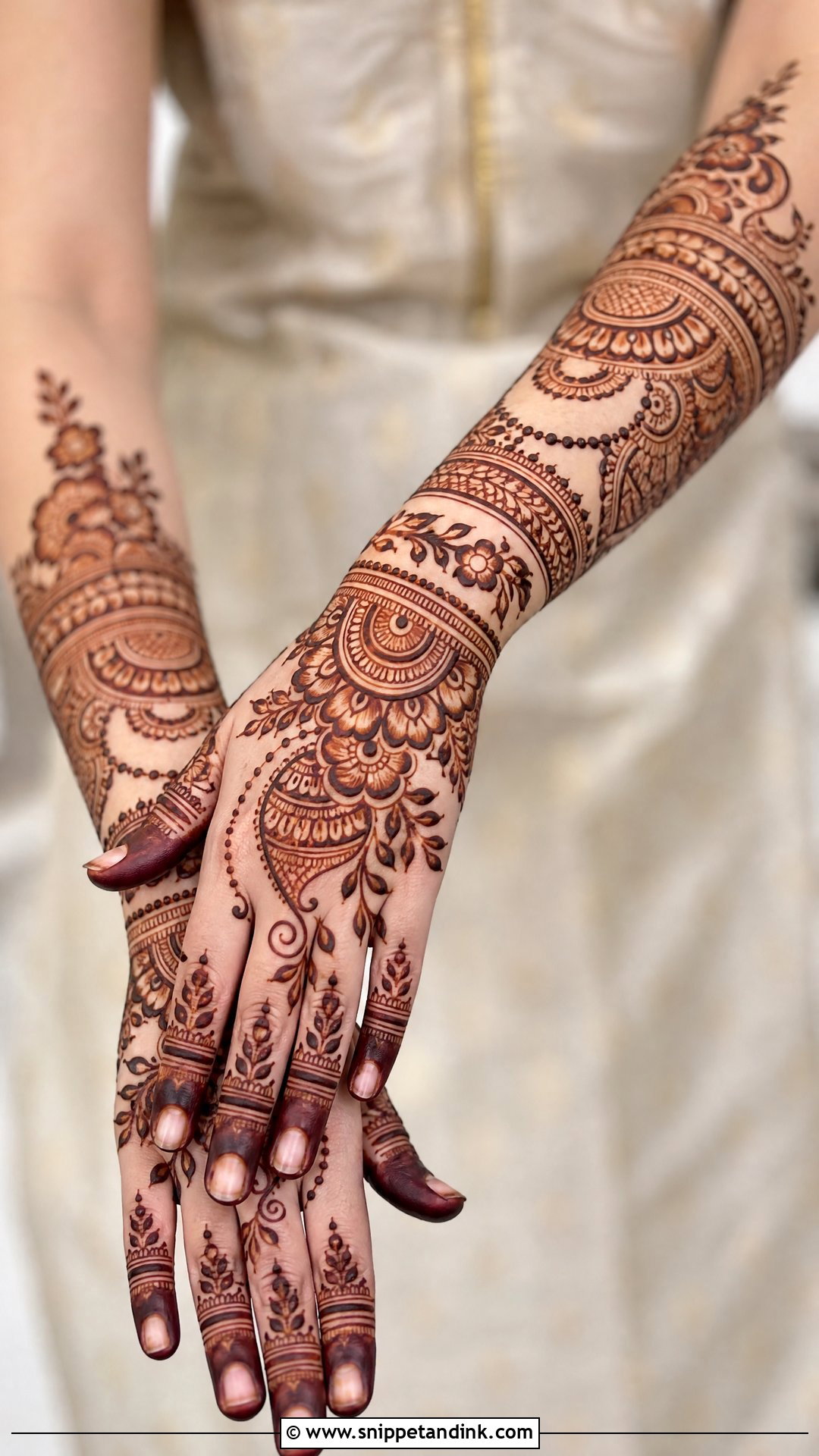 Indo Arabic Rakhi Mehndi Design - Snippet and Ink - 30 Rakhi Mehndi Designs