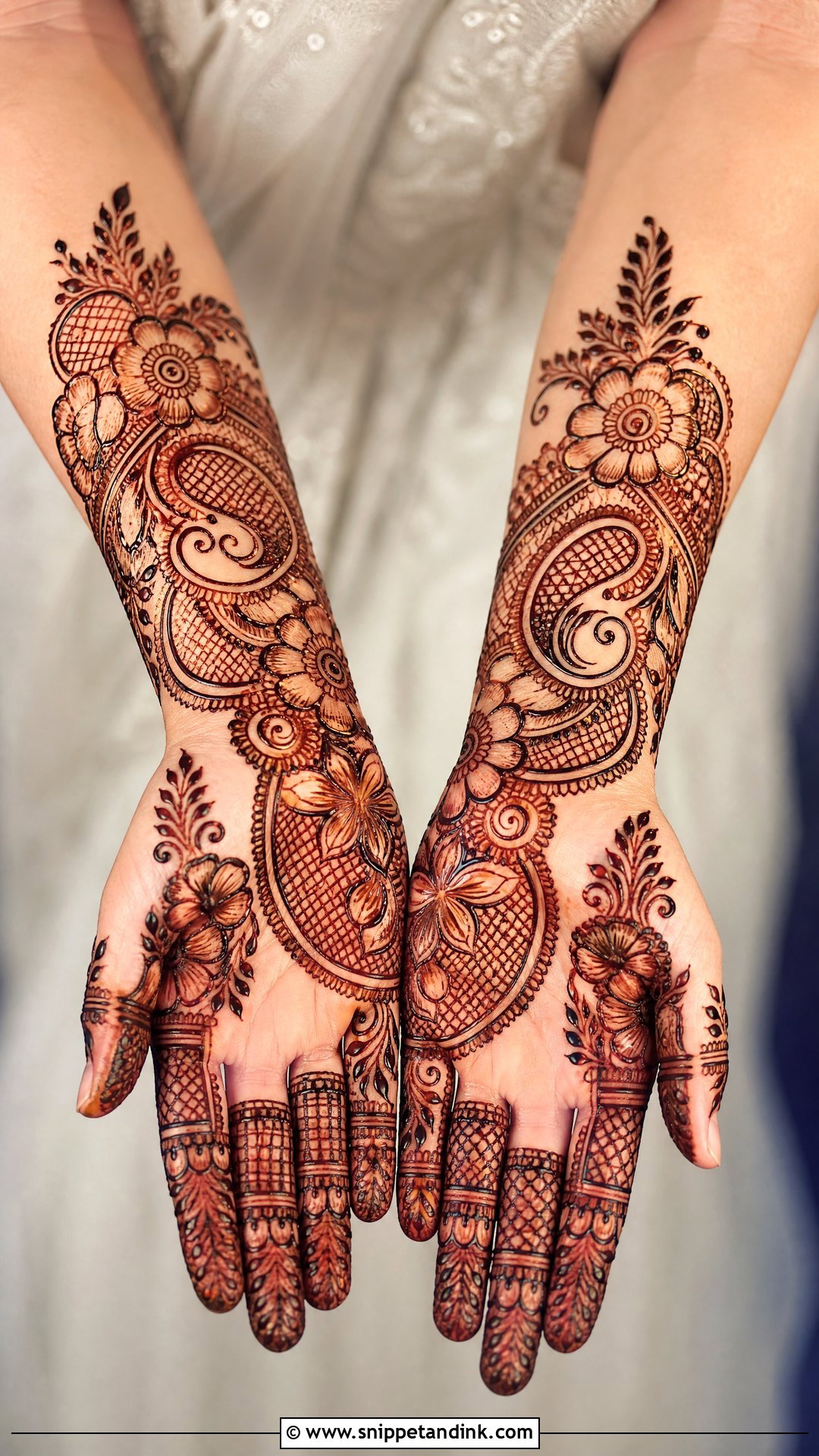 Indo Arabic Sister Wedding Mehndi Design - Snippet and Ink - 25 Sister Wedding Mehndi Design Ideas