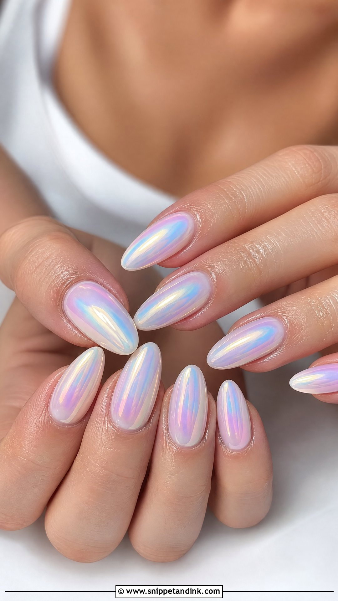 Iridescent Chrome Wedding Nails - Snippet and Ink - 25 Chrome Wedding Nails