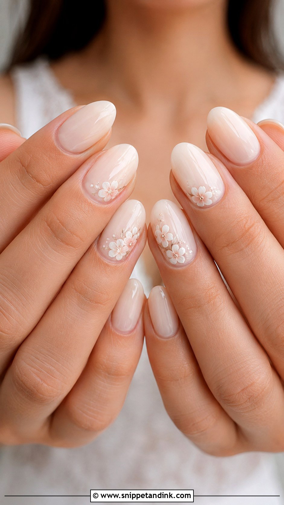 Ivory Floral Wedding Nails - Snippet and Ink - 20 Ivory Wedding Nails