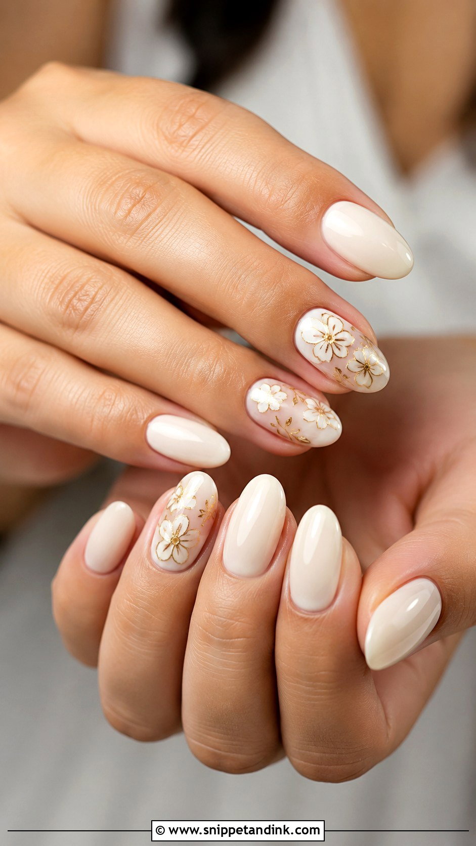 Ivory Wedding Nails With Gold Floral Accent - Snippet and Ink - 20 Wedding Nails Gold Accent