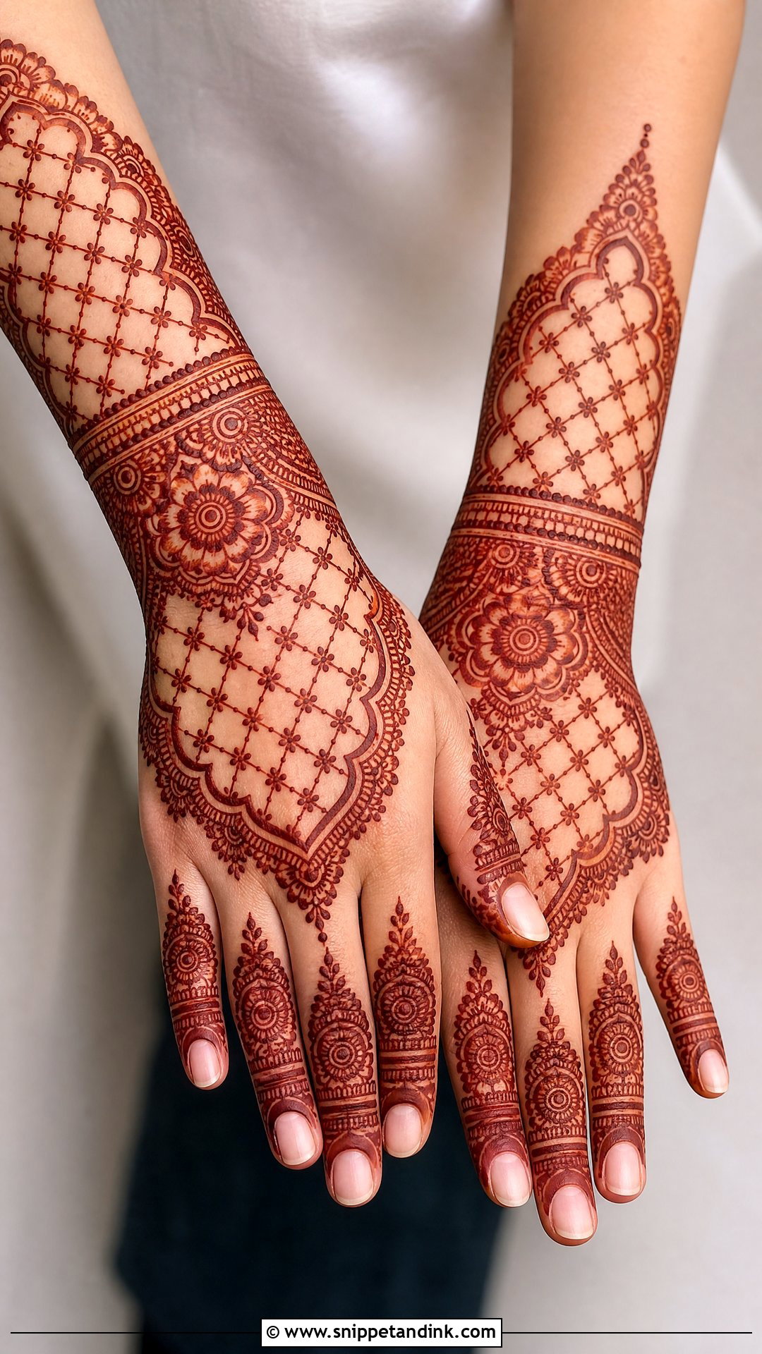 Jaali Arabic Bridal Mehndi Design - Snippet and Ink - 20 Bridal Arabic Mehandi Mehndi Designs