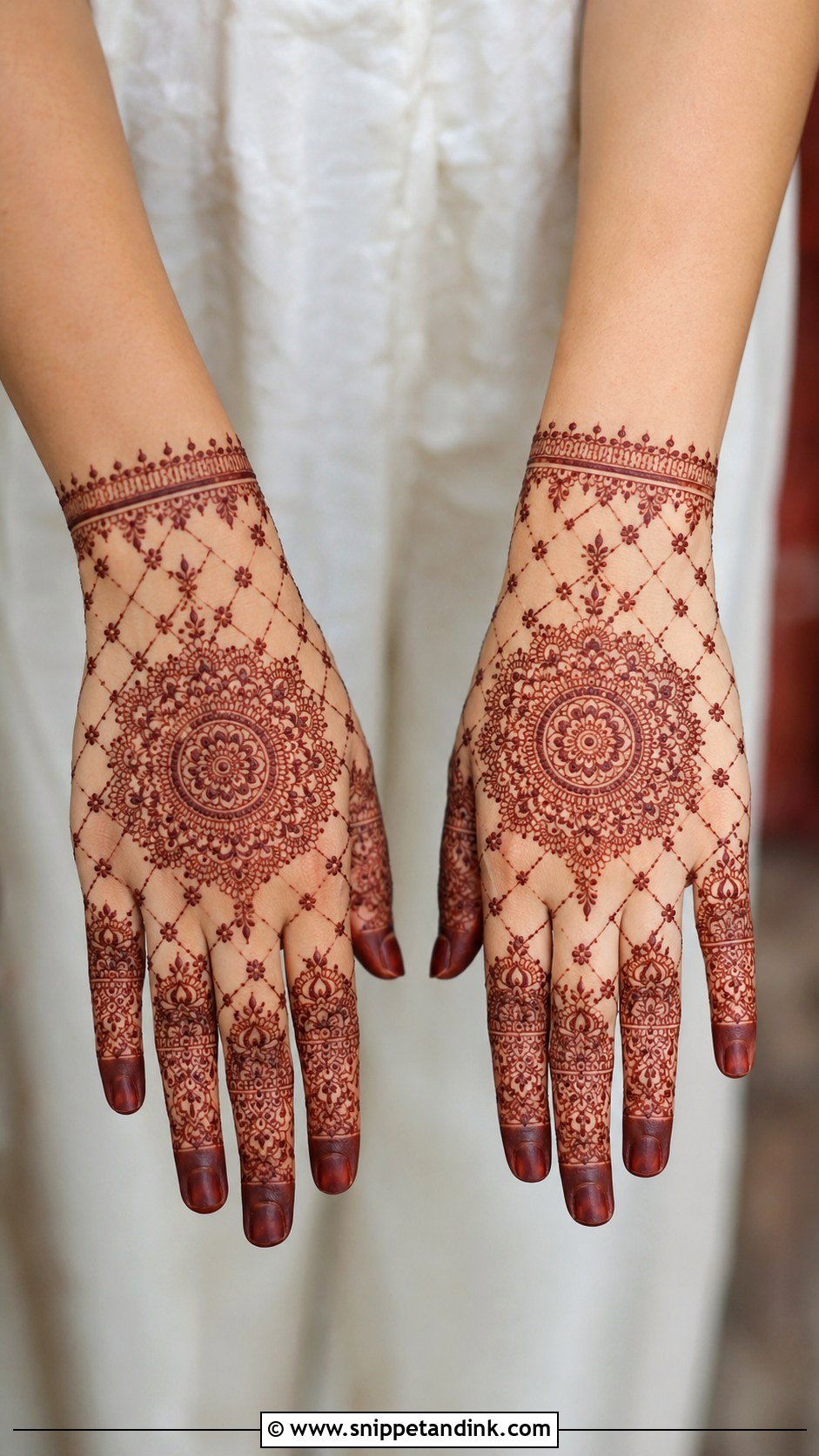 Jaali Back Hand Mehndi Design - Snippet and Ink - 30 Aesthetic Back Hand Mehndi Designs