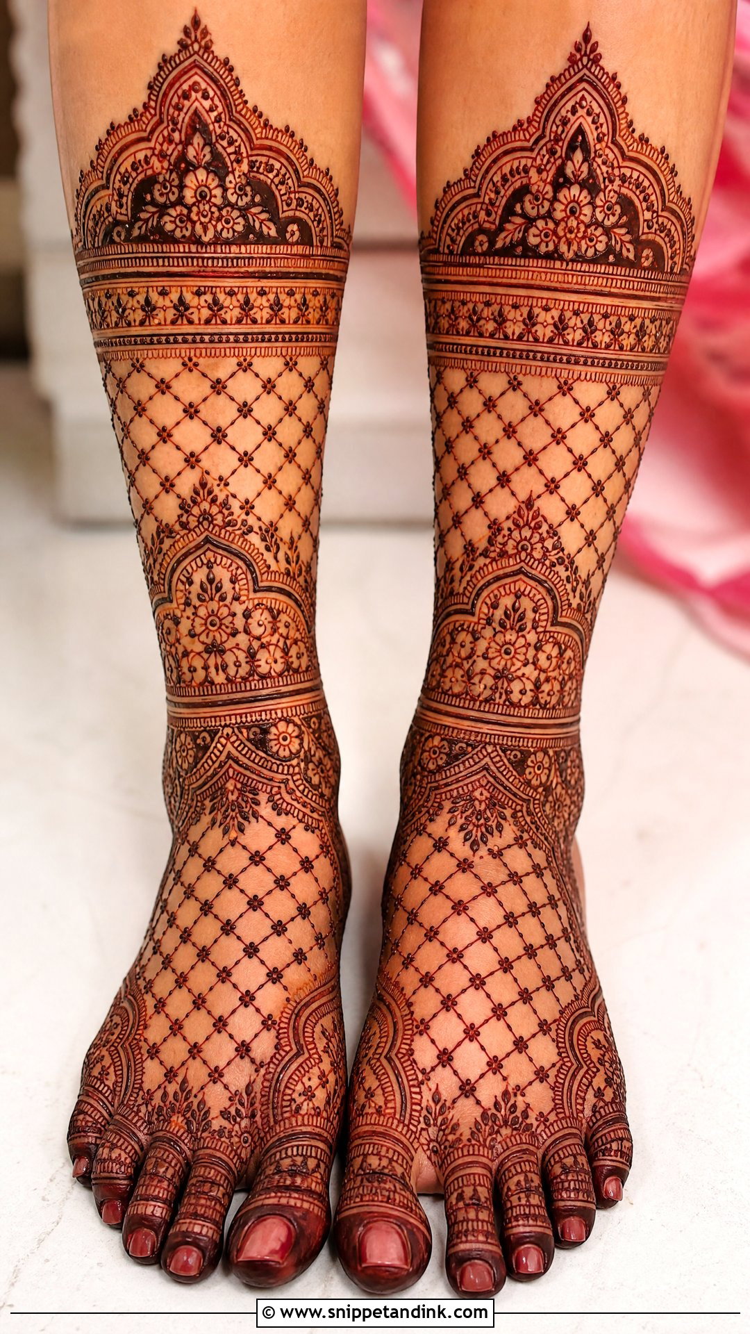 Jaali Bridal Leg Mehndi Design - Snippet and Ink - 20 Bride Lag Mehndi Design Ideas