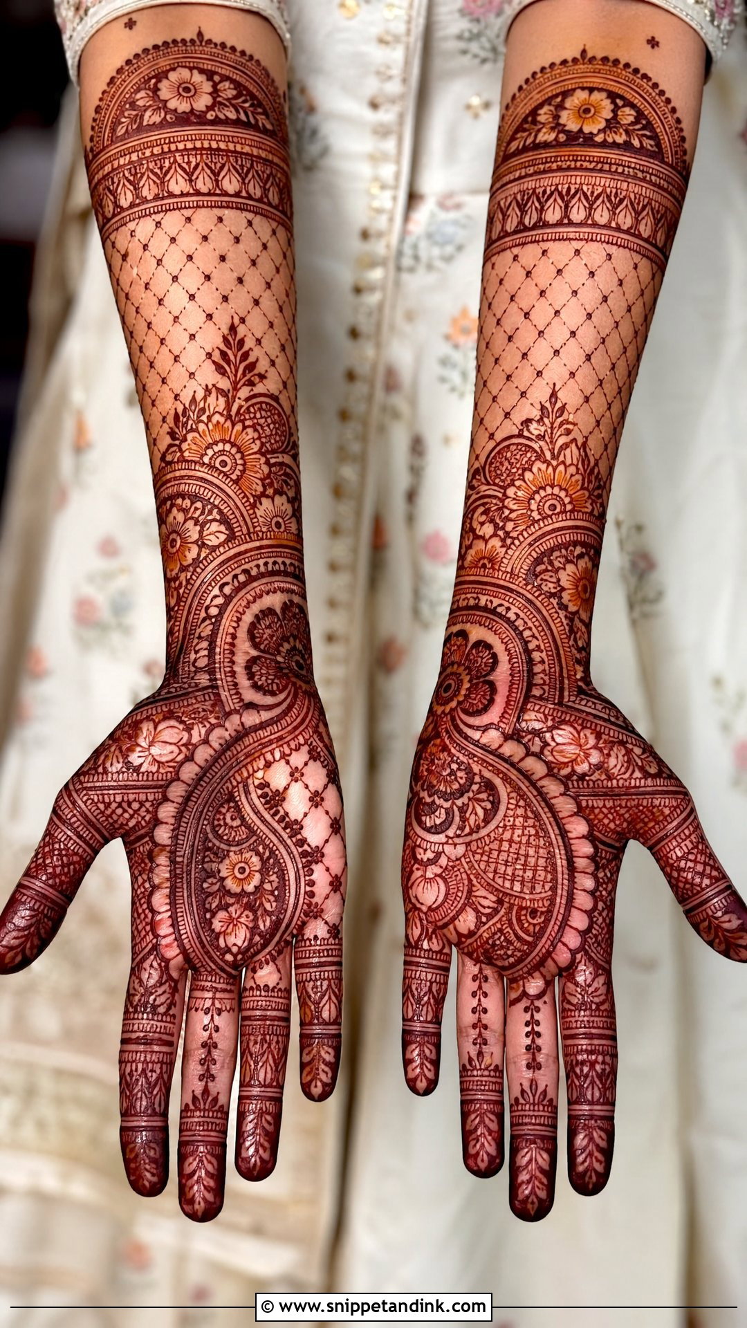 Jaali Bridal Mehndi Design - Snippet and Ink - 25 Bride Mehndi Designs Indian Weddings