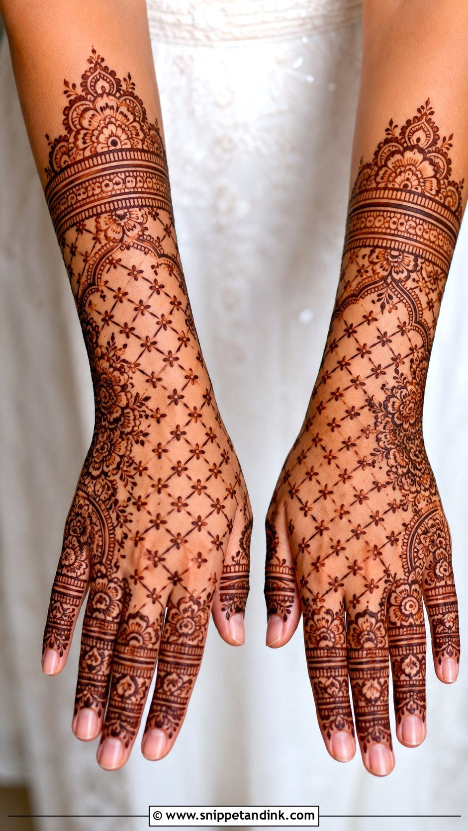 Jaali Bridal Mehndi Design - Snippet and Ink - 30 Bridal Mehndi Design Ideas