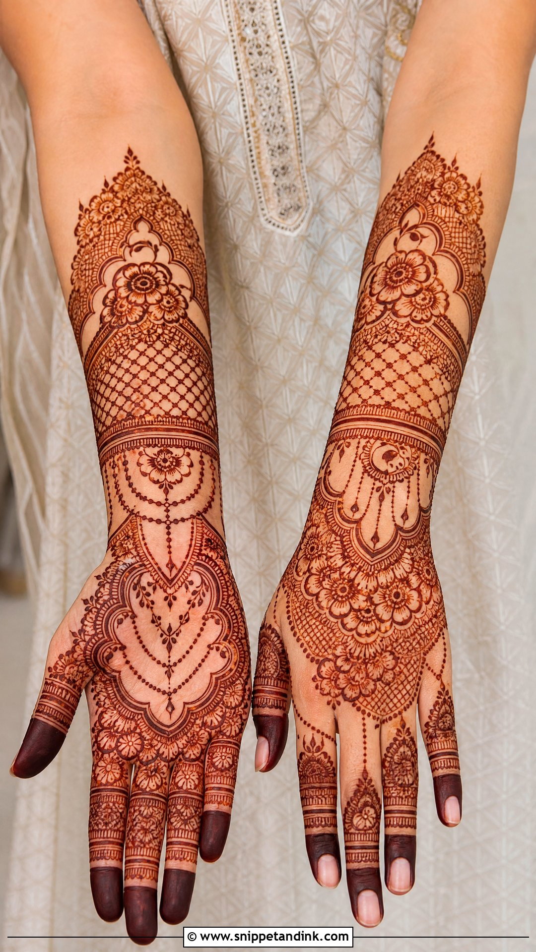 Jaali Bridal Mehndi Design - Snippet and Ink - 30 Unique Bridal Mehndi Designs Indian Weddings