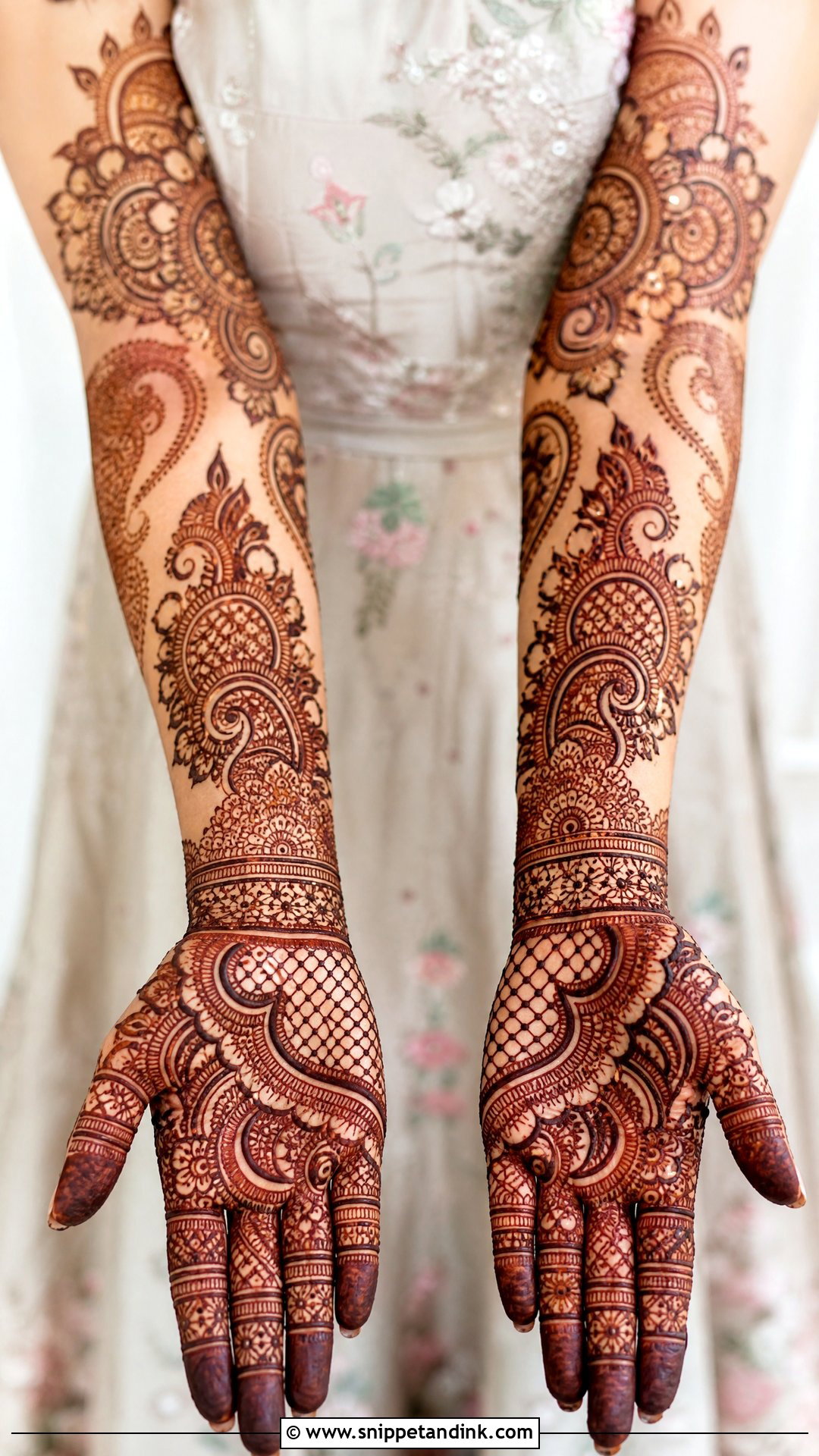 Jaali Bridal Mehndi Full Hand - Snippet and Ink - 20 Bridal Mehndi Full Hand Henna Designs
