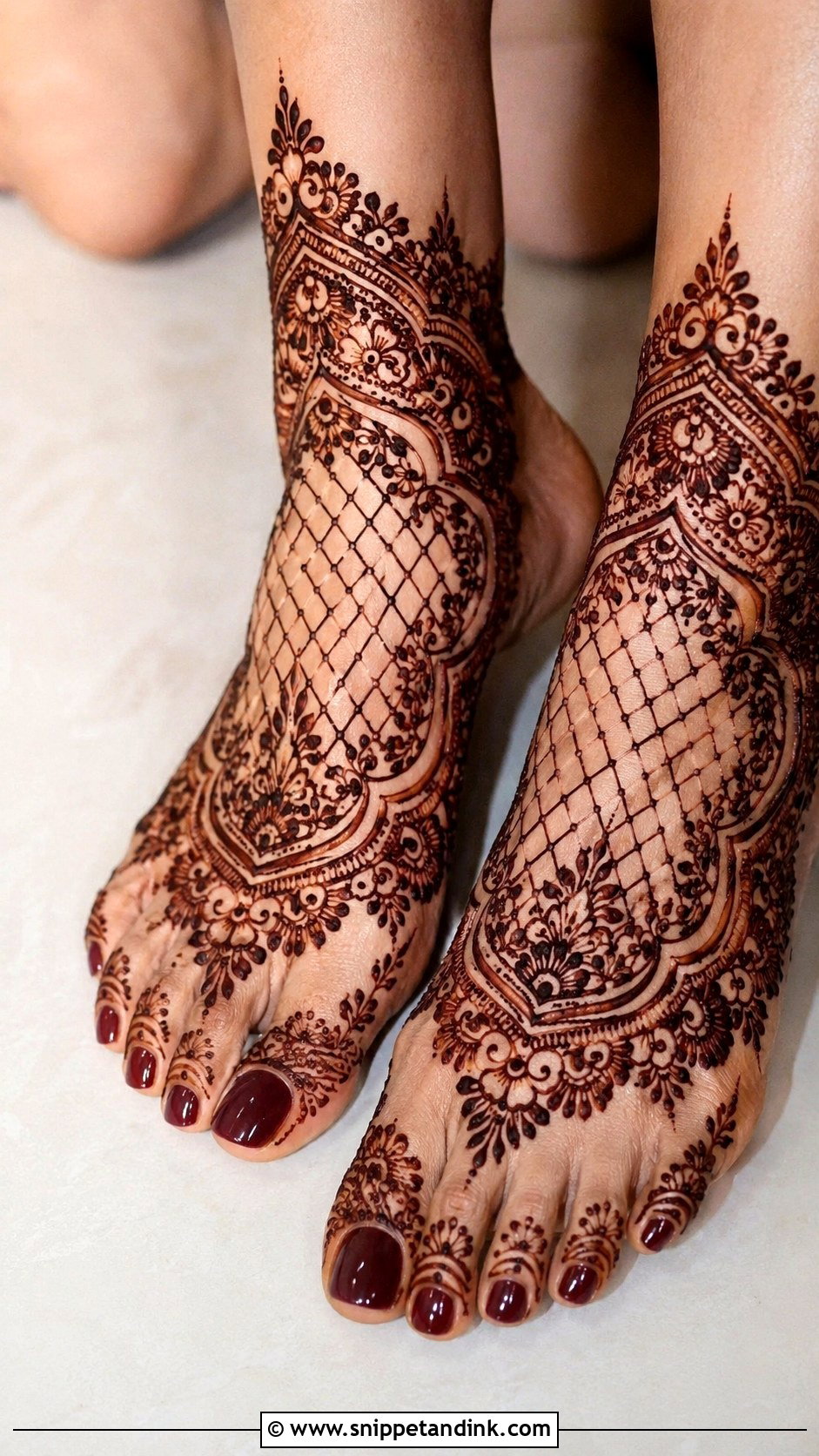 Jaali Foot Mehndi Design - Snippet and Ink - 35 Foot Mehndi Designs