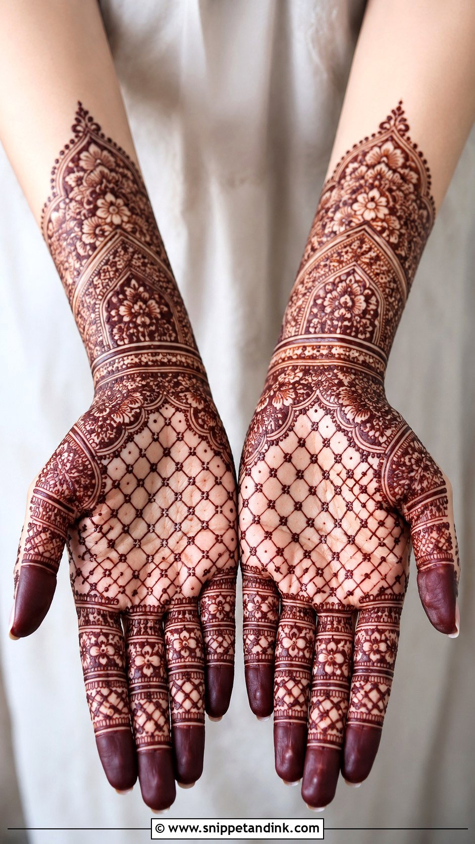 Jaali Front Hand Mehndi Design - Snippet and Ink - 35 Beautiful Front Hand Mehndi Design Ideas