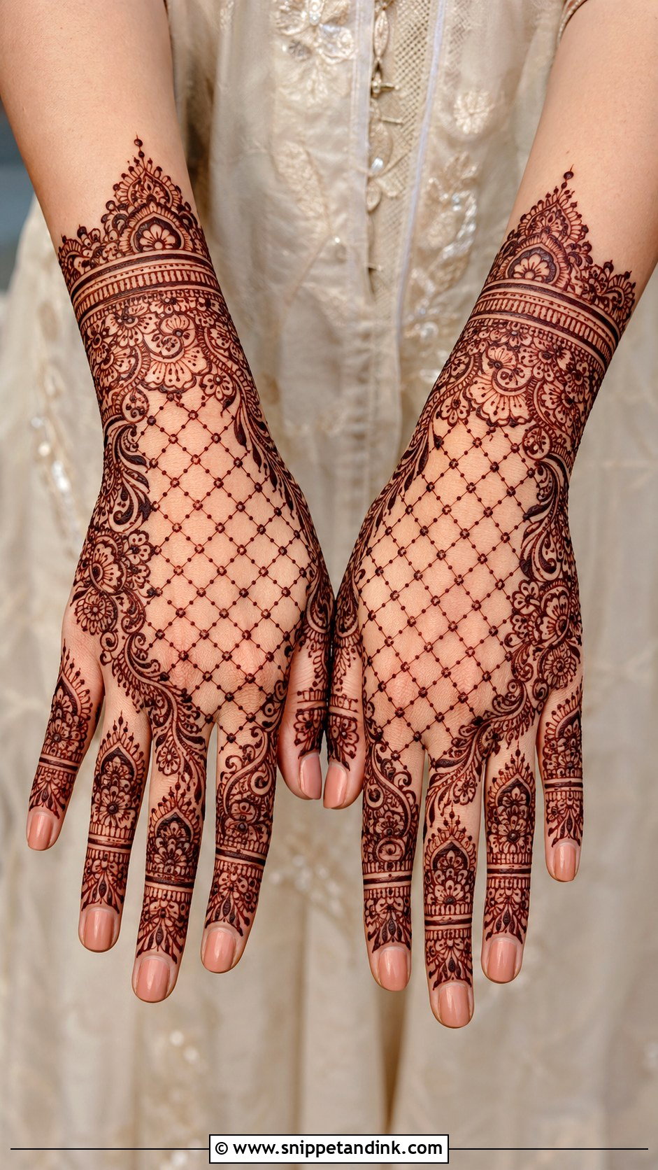 Jaali Mehndi Design - Snippet and Ink - 35 Traditional Mehndi Designs
