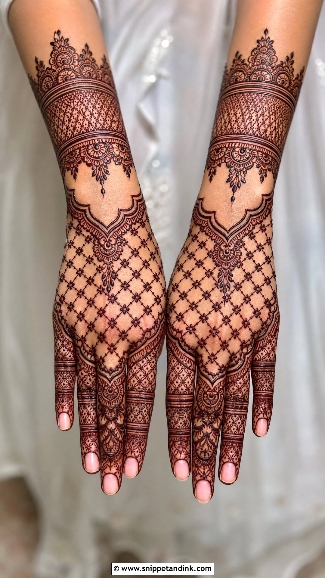 Jaali Mehndi Design For Wedding - Snippet and Ink - 20 Mehndi Designs for Wedding Function
