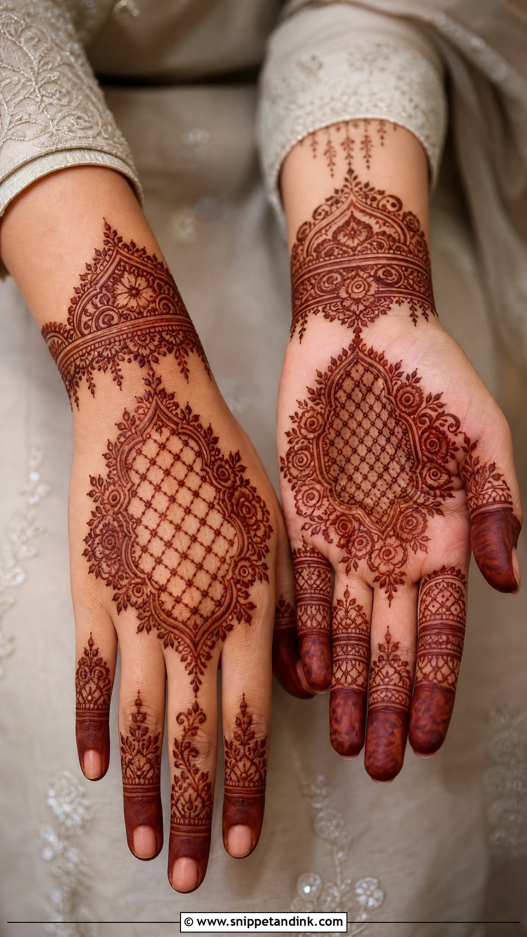 Jaali Nikah Mehndi Design - Snippet and Ink - 25 Nikah Mehndi Designs
