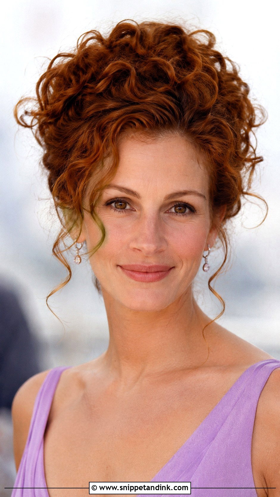 Julia Roberts Lavender Dress Updo - Snippet and Ink - 15 Julia Roberts My Best Friends Wedding Hair Ideas