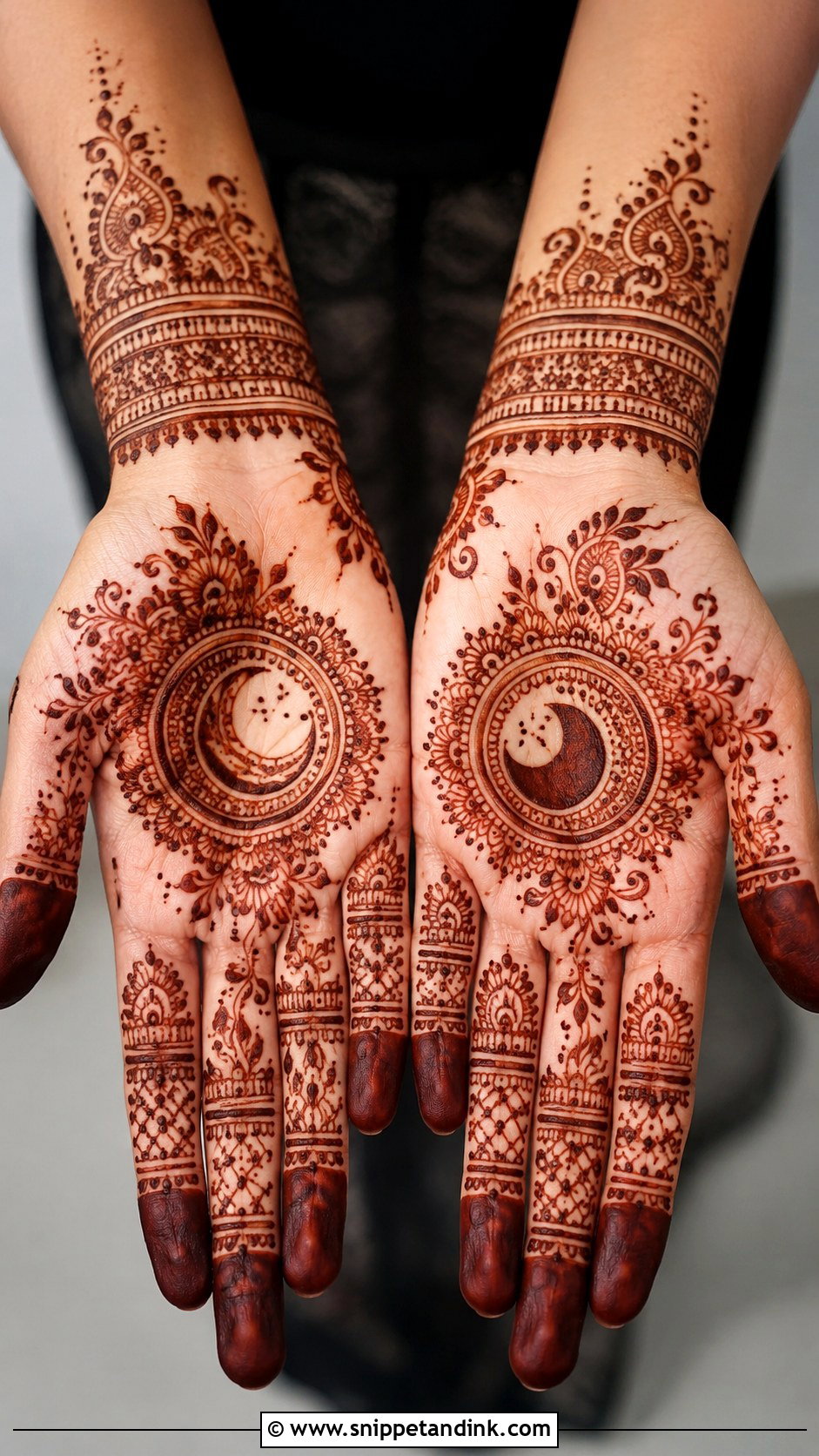 Karwa Chauth Mehndi Design - Snippet and Ink - 35 Traditional Mehndi Designs