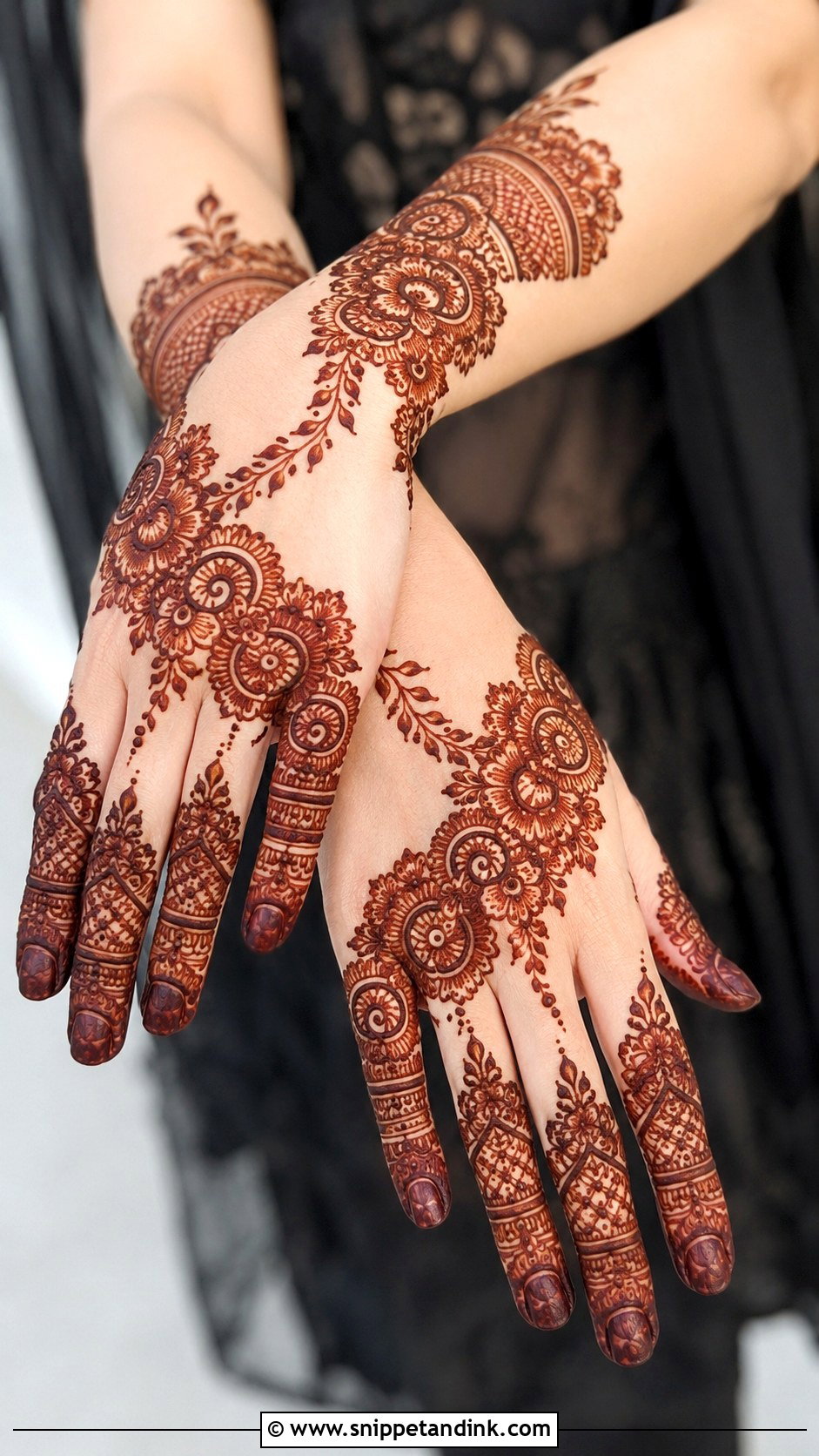 Kashees Back Hand Mehndi Design - Snippet and Ink - 35 Kashee's Mehndi Designs