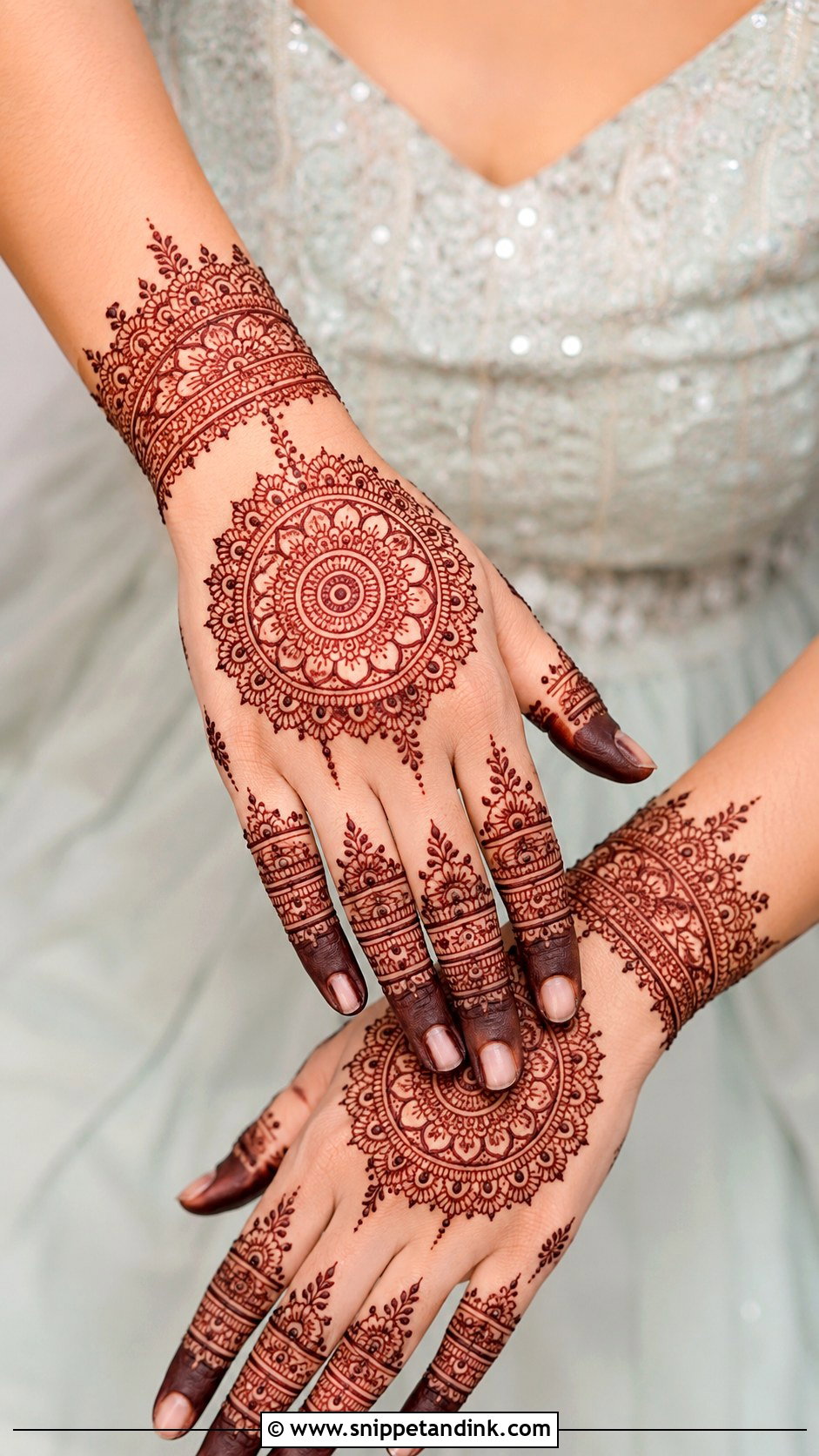 Kashees Mandala Mehndi Design - Snippet and Ink - 35 Kashee's Mehndi Designs