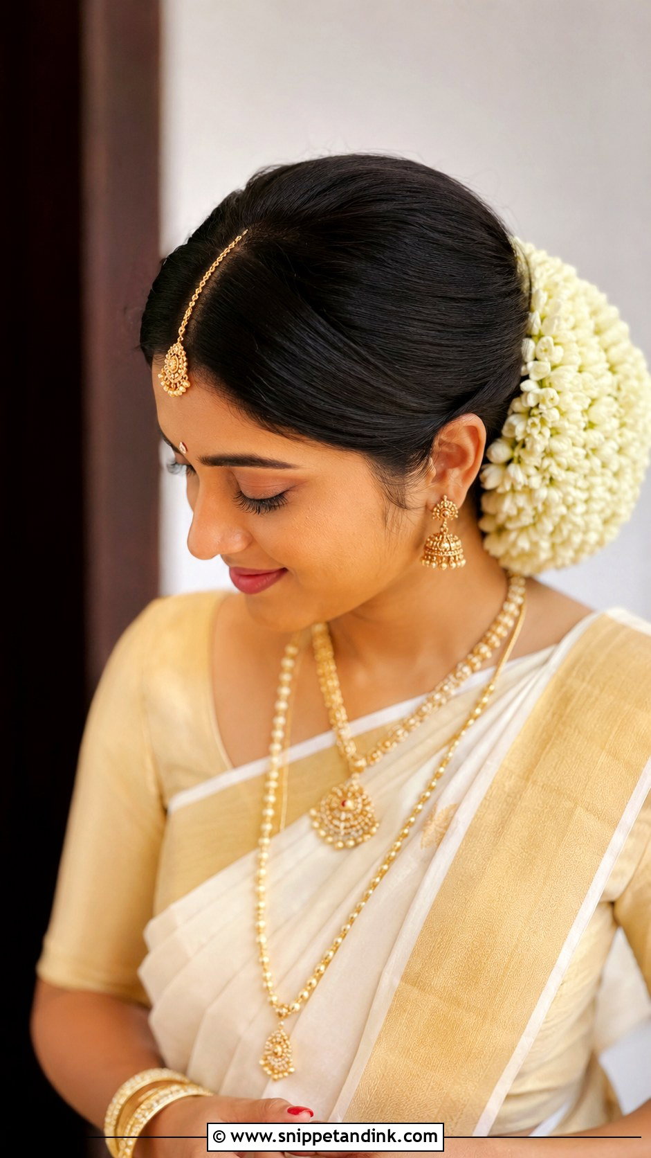 Kerala Bridal Bun With Jasmine Flowers - Snippet and Ink - 15 Kerala Bride Hairstyles with Flowers