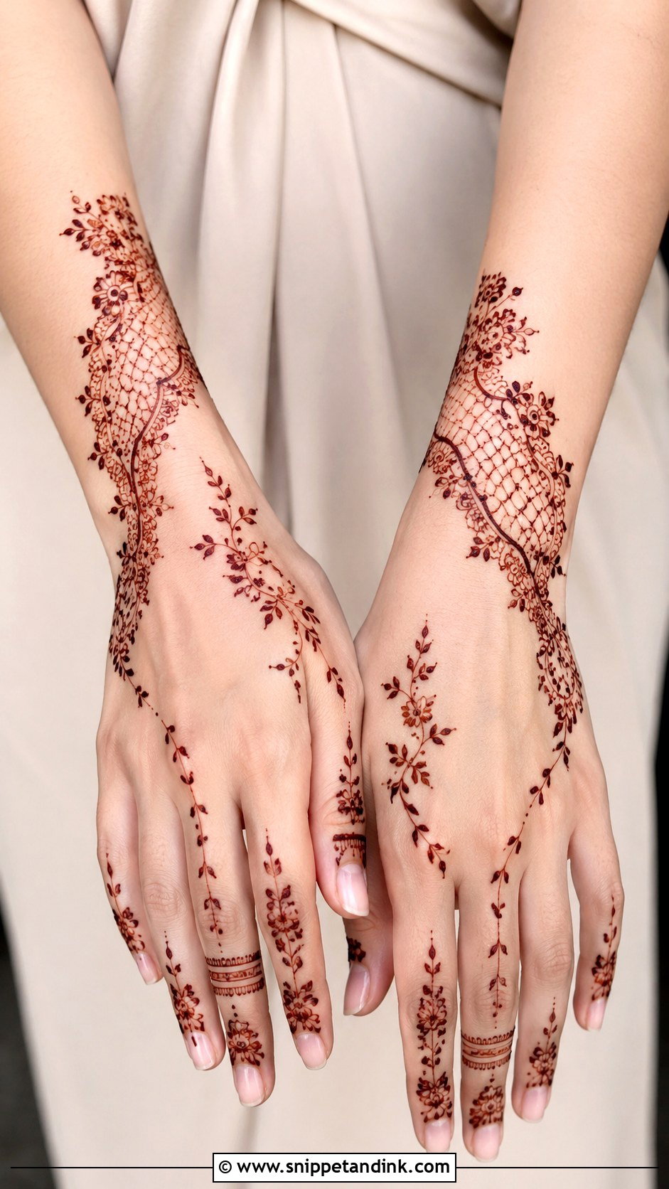 Khafif Fancy Mehndi Design - Snippet and Ink - 35 Fancy Mehndi Designs