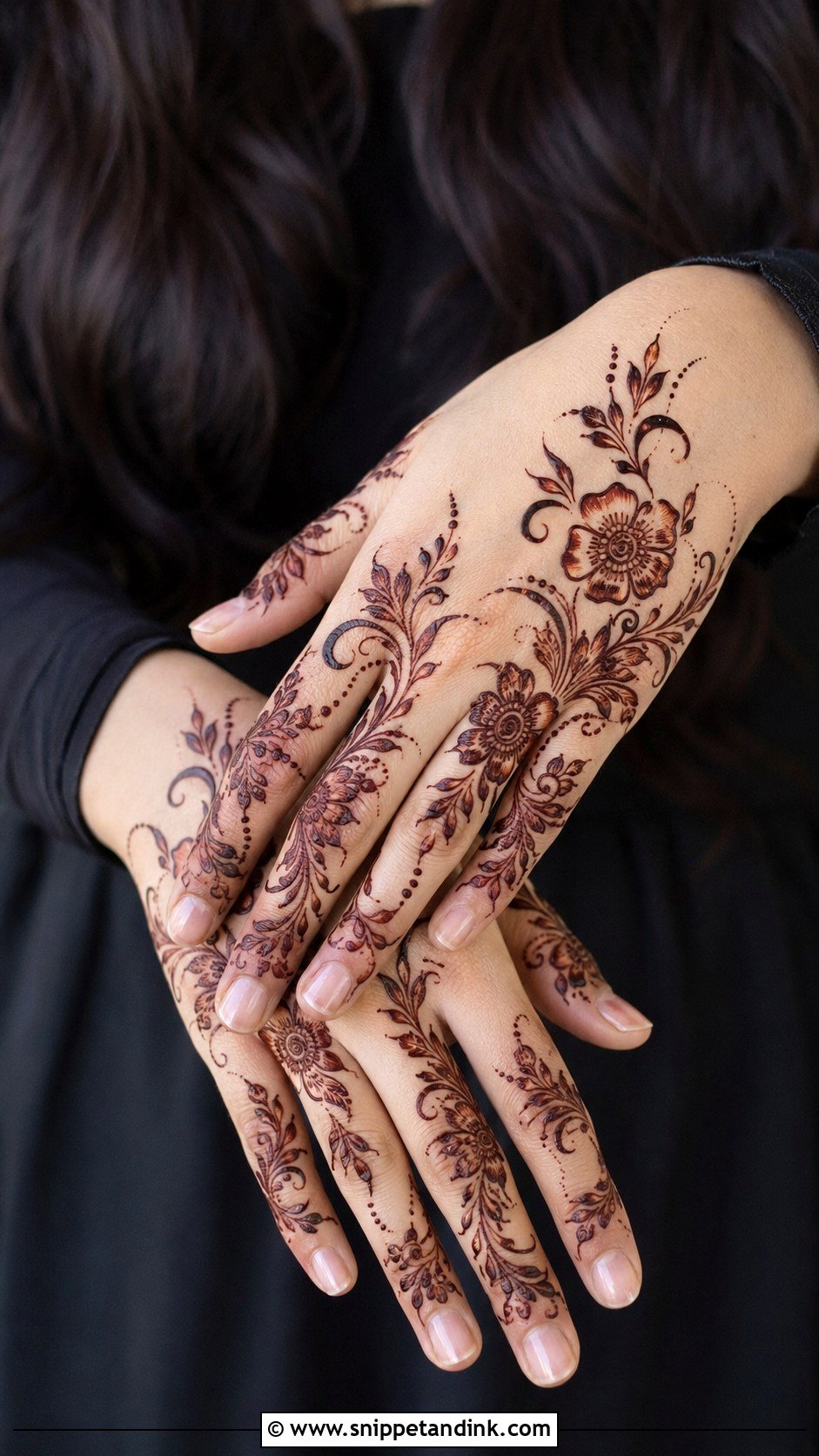 Khafif Mehndi Design - Snippet and Ink - 35 Best Mehndi Designs