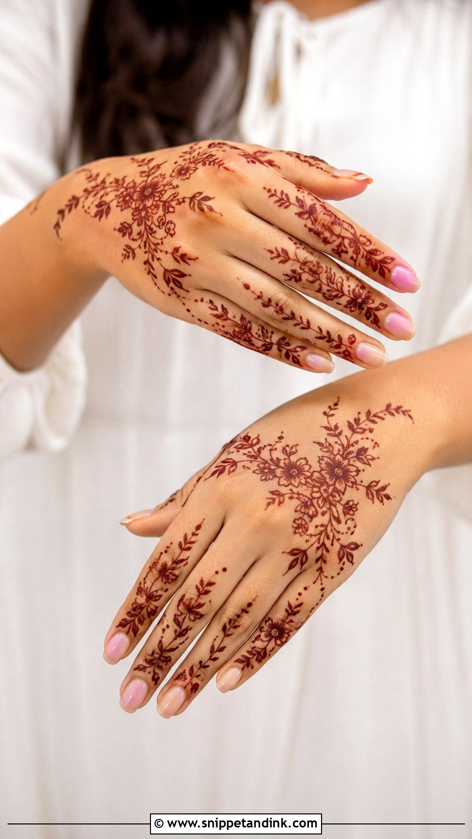 Khafif Mehndi Design - Snippet and Ink - 35 Mehndi Art Designs