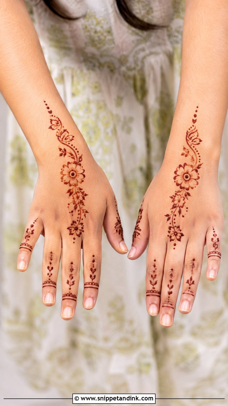 Khafif Mehndi Design For Kids - Snippet and Ink - 35 Khafif Mehndi Designs