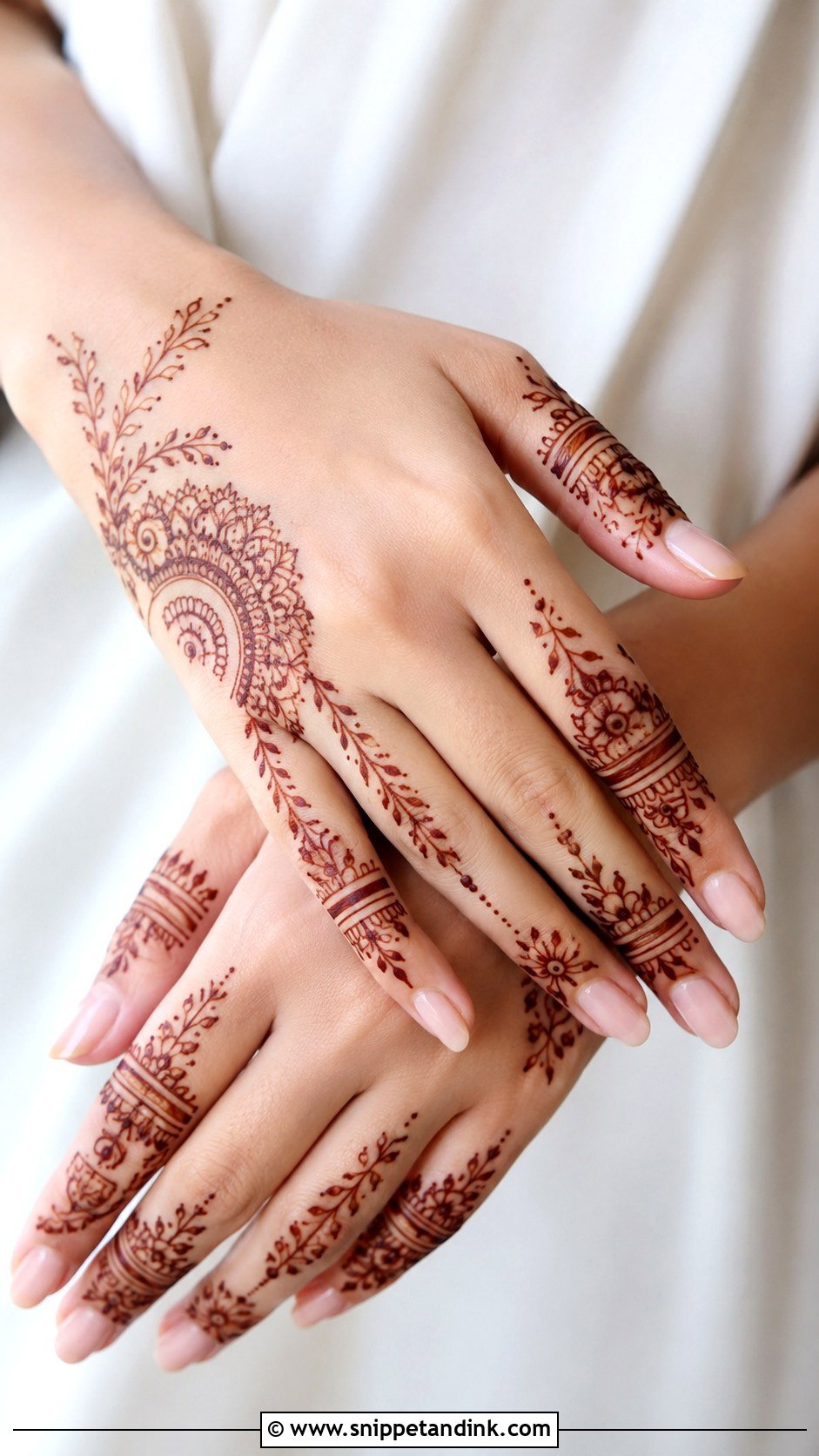 Khafif Mehndi Design For Long Fingers - Snippet and Ink - 35 Khafif Mehndi Design Ideas