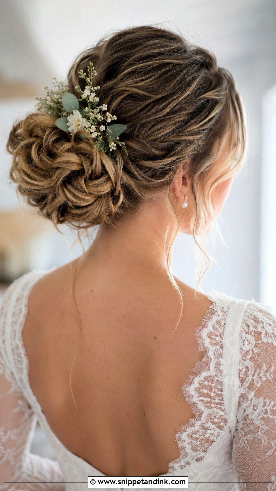 Knotted Bun - Snippet and Ink - 30 Bridal Hair Buns