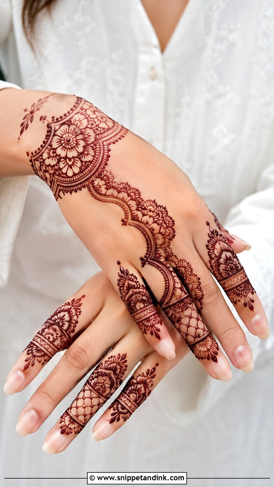 Lace Finger Mehndi Design - Snippet and Ink - 35 Unique Fingers Mehndi Designs