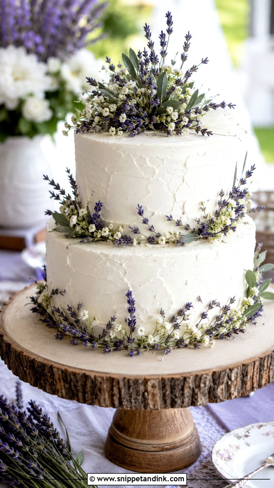 Lavender Wedding Cake - Snippet and Ink - 25 Flowers for Wedding Cake Ideas