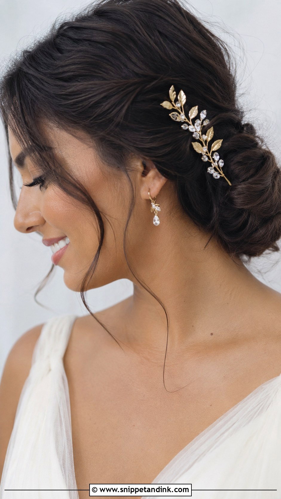 Leaf Side Wedding Hair Clip - Snippet and Ink - 15 Side Wedding Hair Clips
