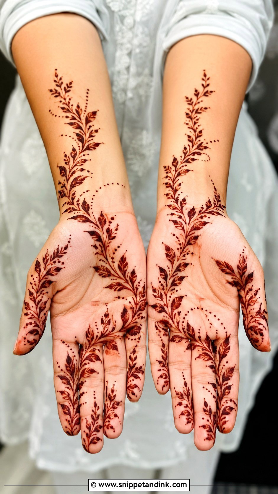 Leafy Bel Mehndi Design - Snippet and Ink - 30 Bel Mehndi Designs