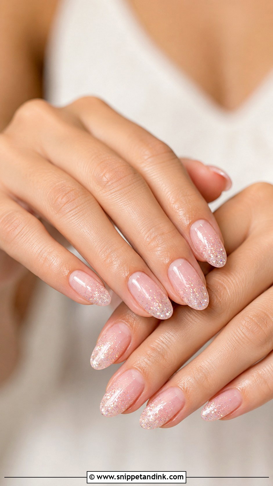 Light Pink Glitter Bridal Nails - Snippet and Ink - 20 Light Pink Bridal Nails