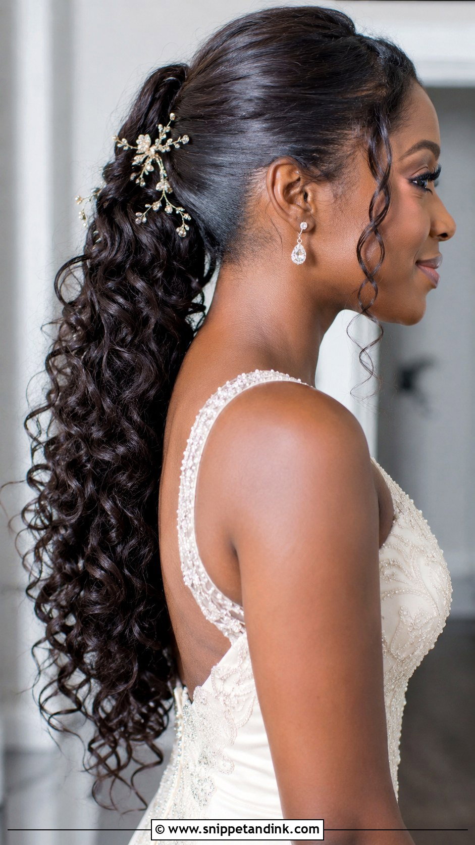 Long Curly Ponytail Wedding Hairstyle - Snippet and Ink - 15 Long Ponytail Wedding Hairstyles