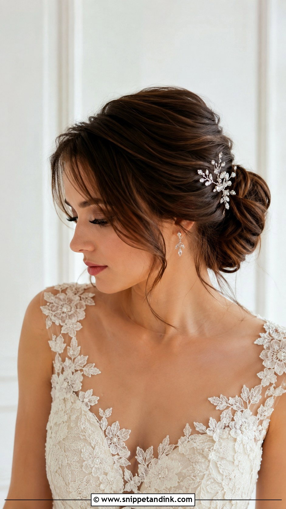 Long Wedding Hair For Round Face - Snippet and Ink - 15 Round Face Wedding Hair Ideas