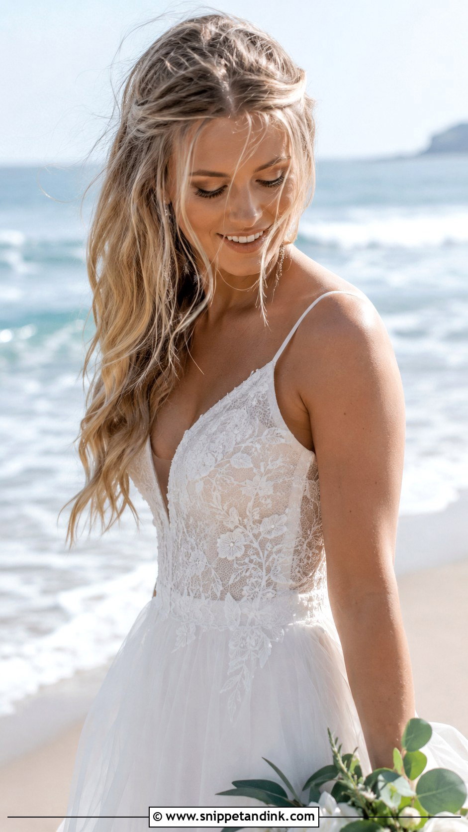Loose Beach Waves for Wedding - Snippet and Ink - 20 Loose Bridal Hair Ideas