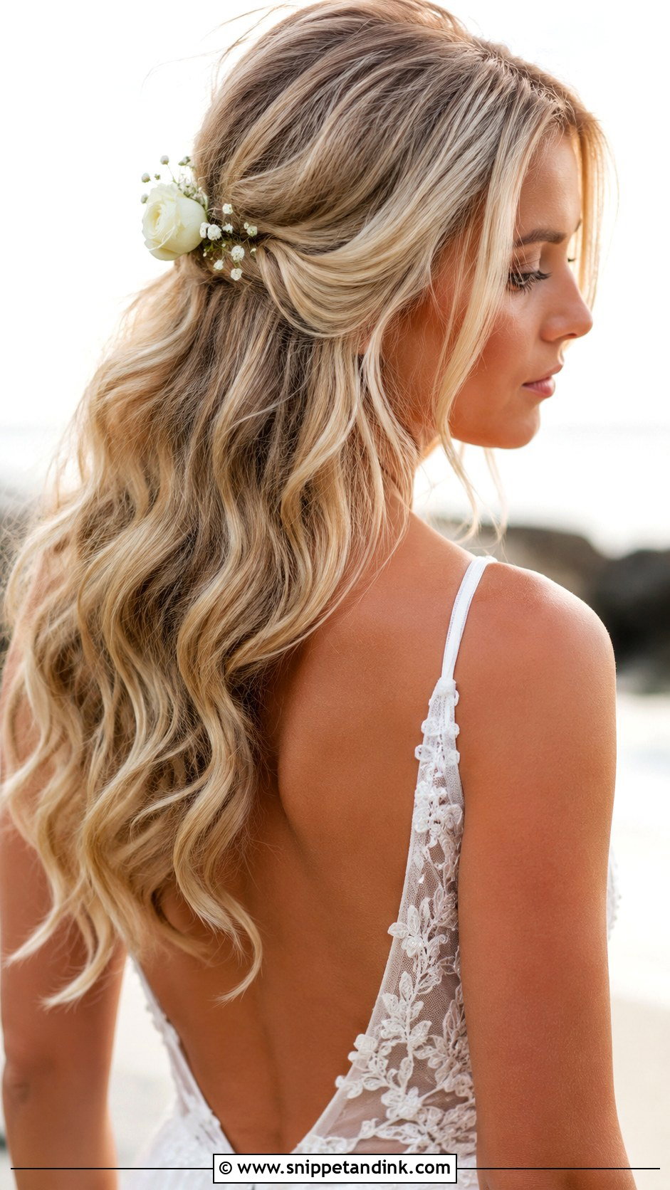 Loose Beachy Waves for Brides - Snippet and Ink - 25 Messy Wedding Hair Ideas