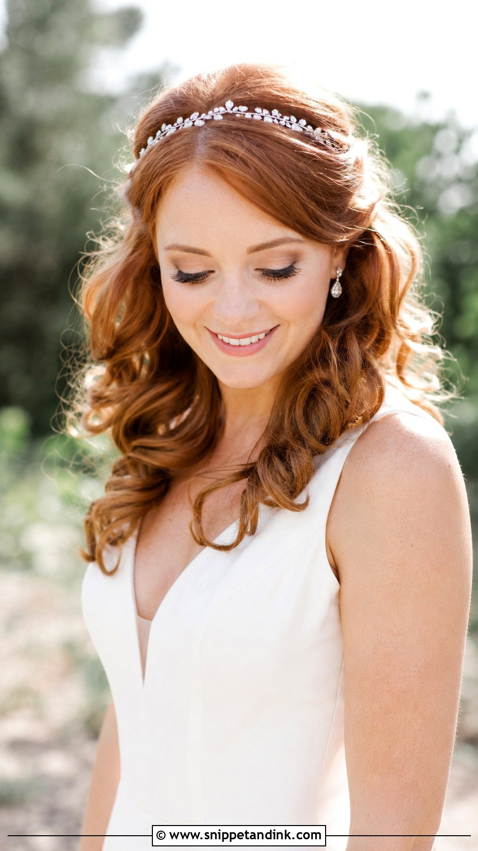 Loose Curls Wedding Hairstyle With Headband - Snippet and Ink - 20 Headband Wedding Hairstyles