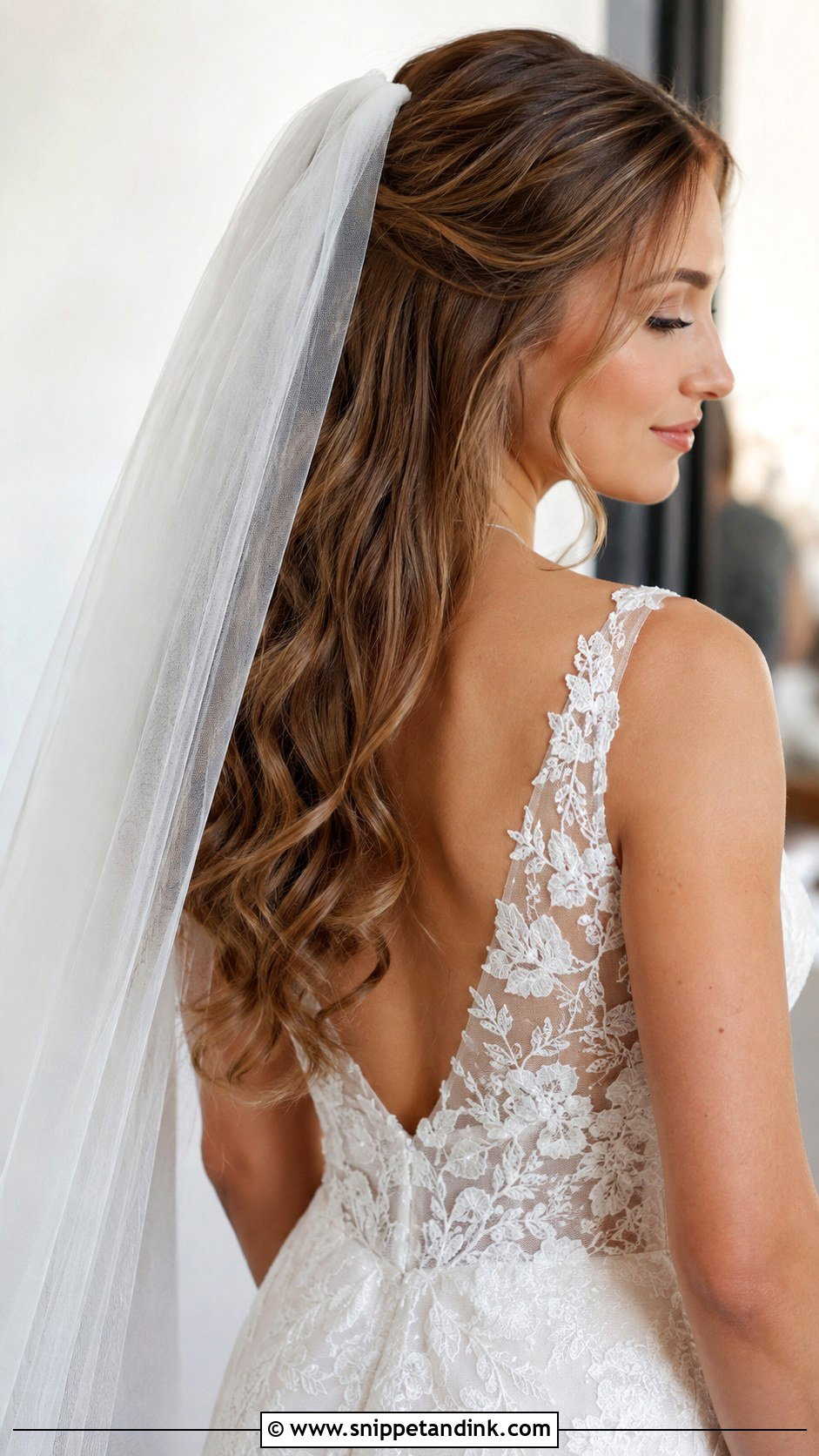 Loose Curls With Veil - Snippet and Ink - 20 Bride with Open Hair Ideas
