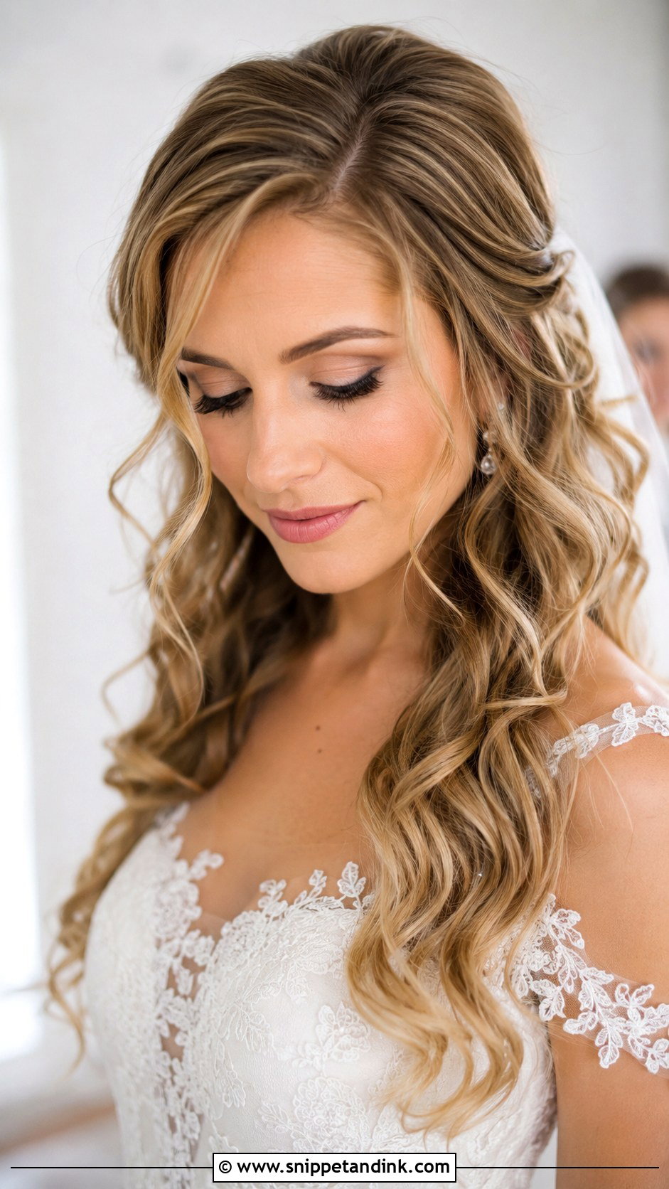 Loose Curls With a Deep Side Part - Snippet and Ink - 20 Round Face Bridal Hair Ideas